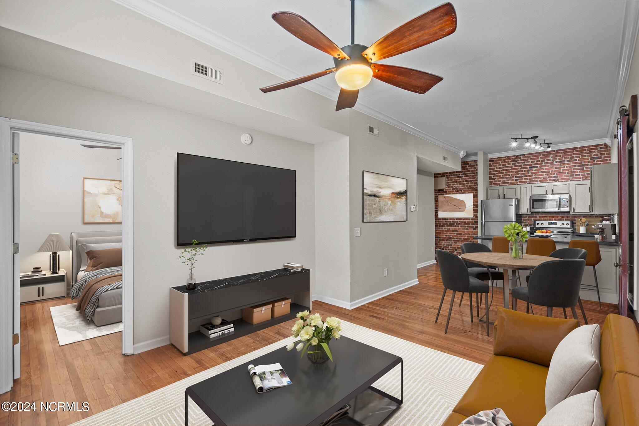 304 N Front Street, Apt M