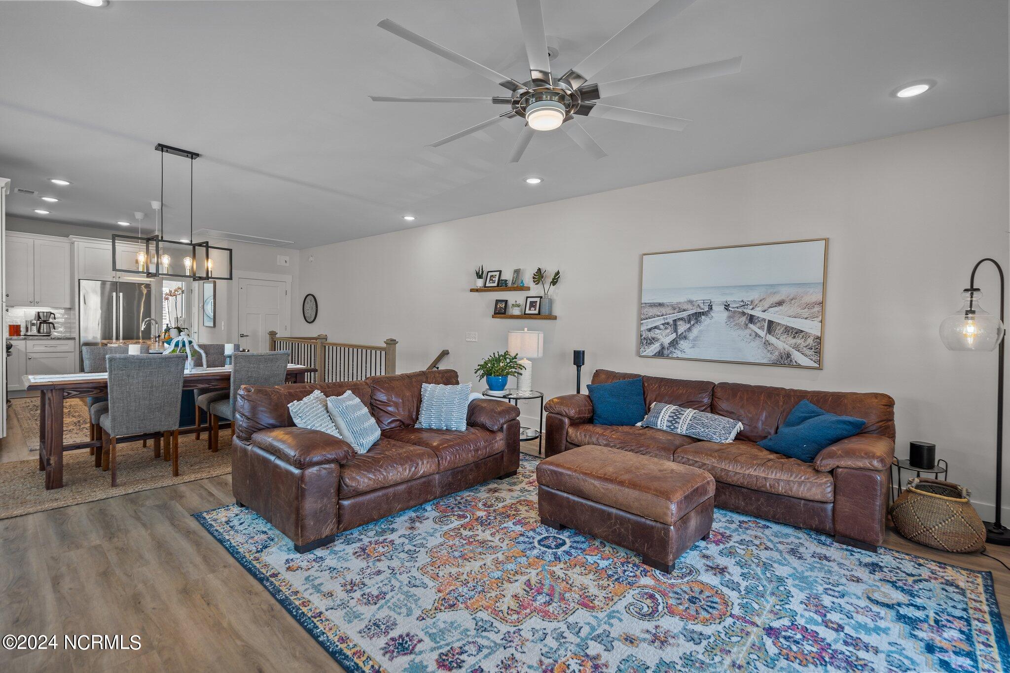 1314 Snapper Lane, 2
