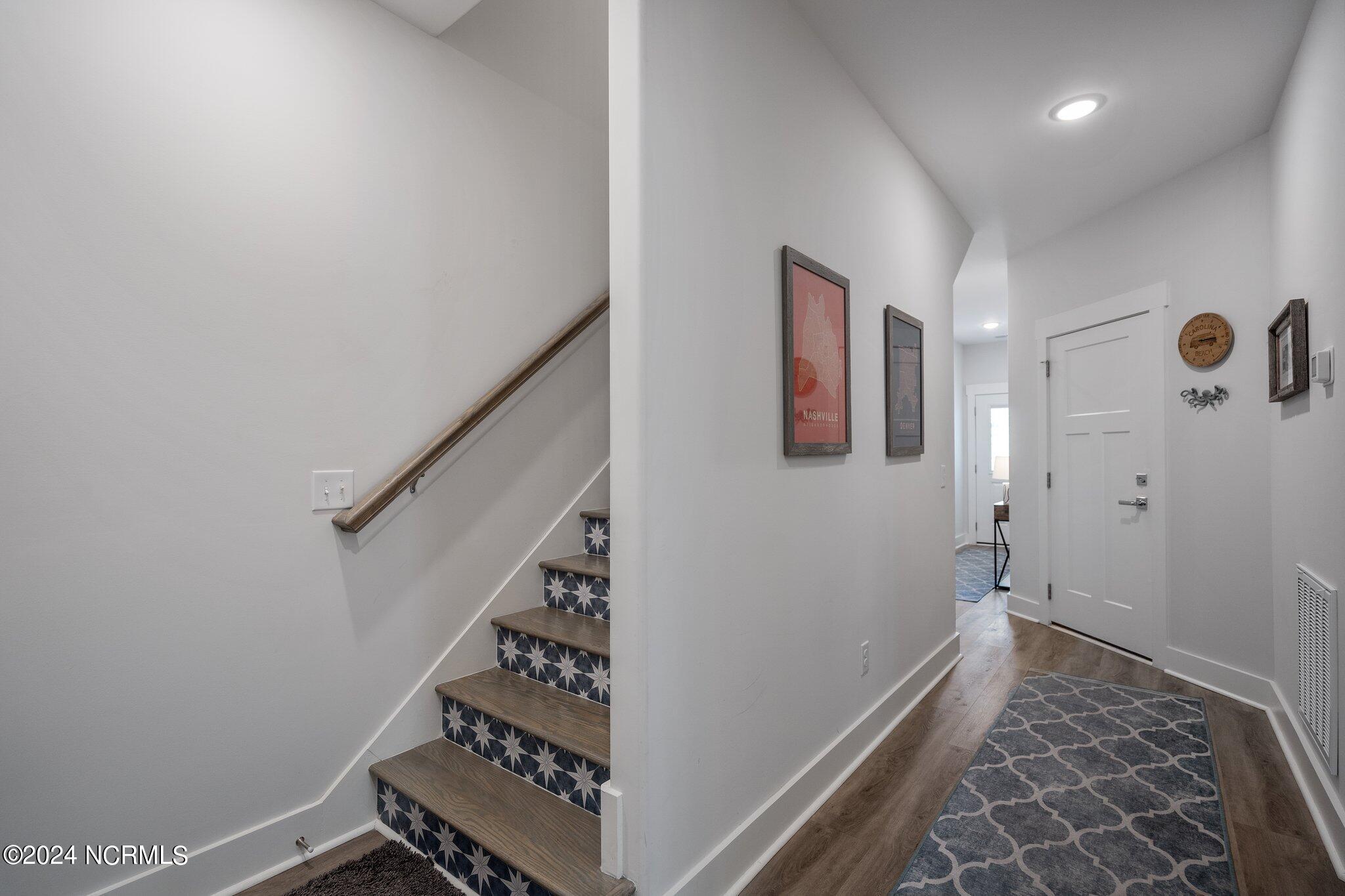 1314 Snapper Lane, 2