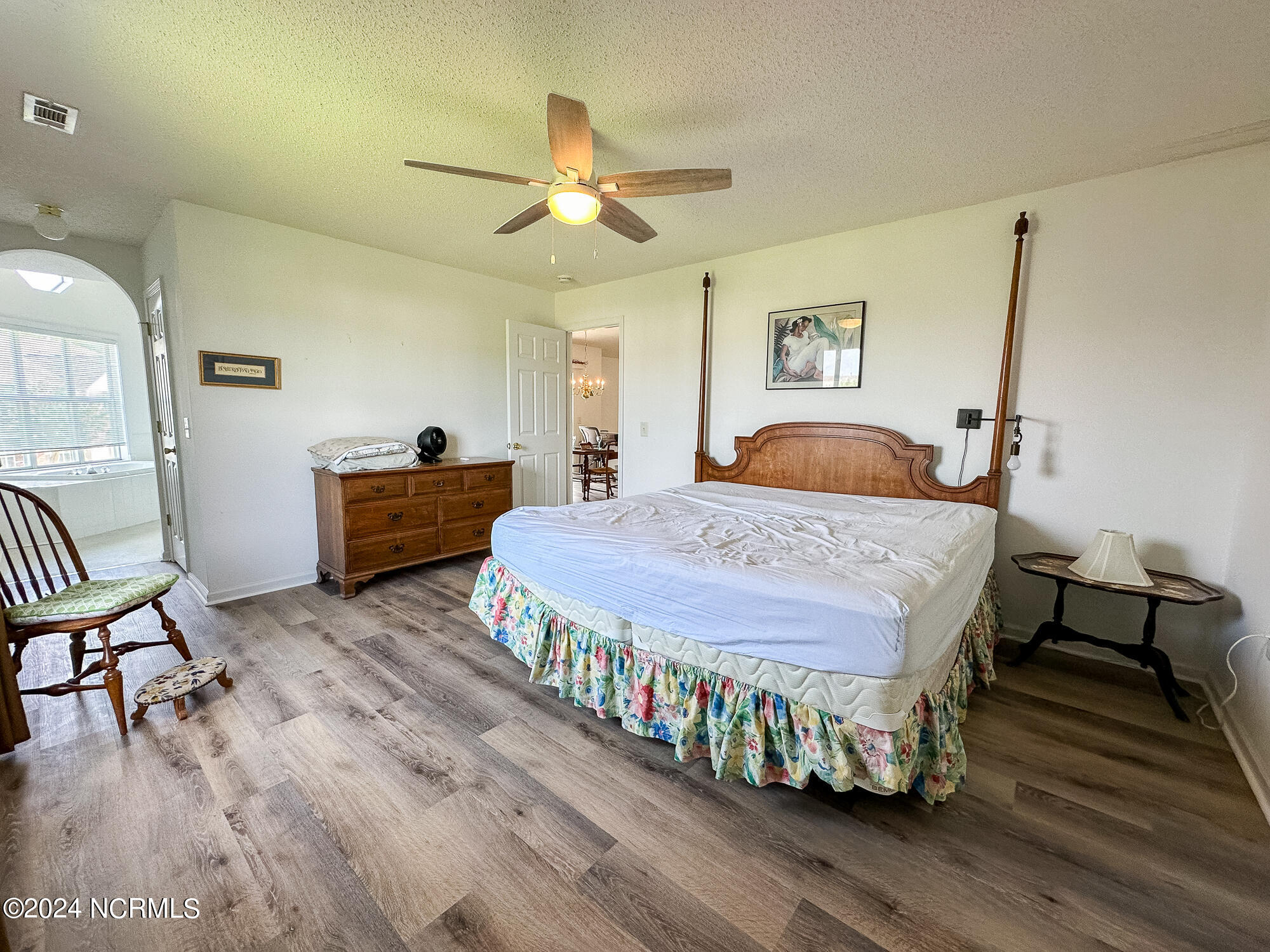 4136 Breezewood Drive 202