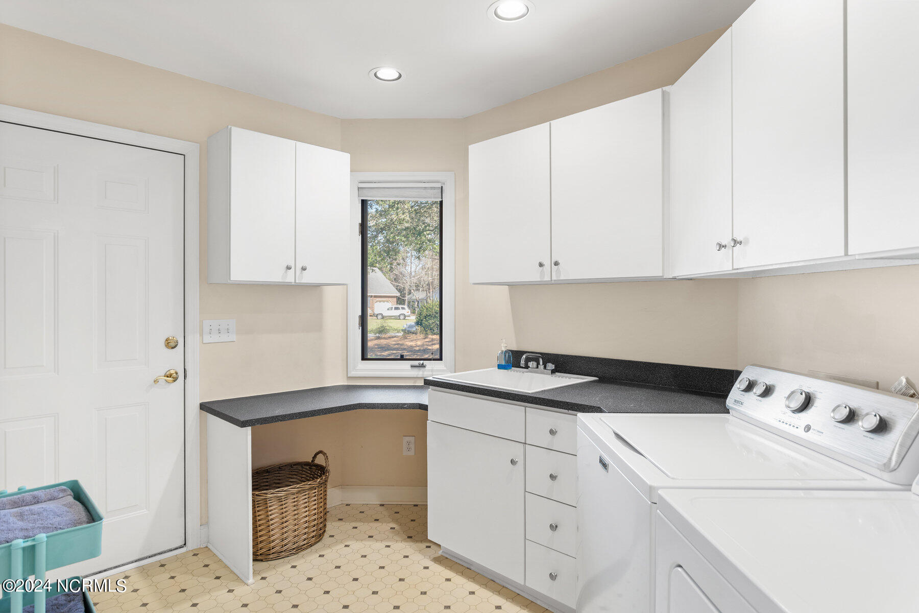 5202 Shadow Branch Lane