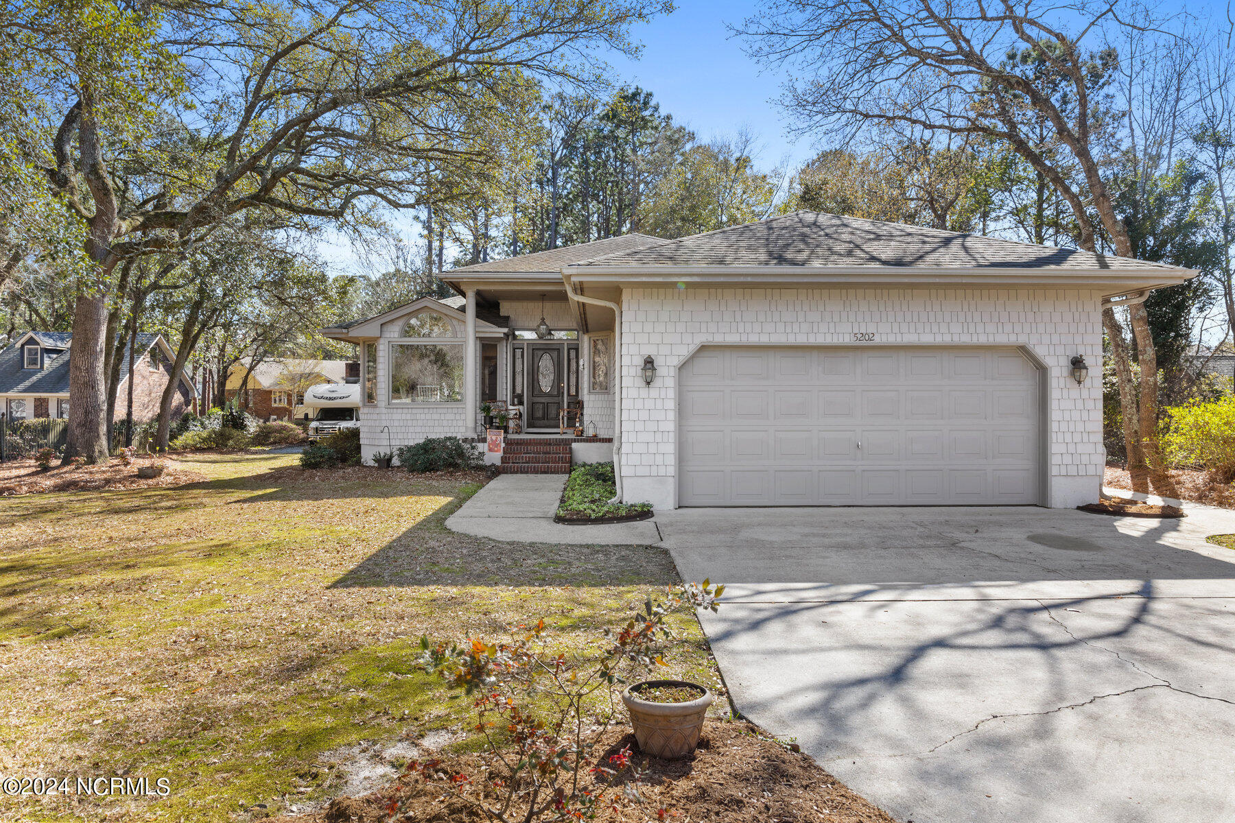 5202 Shadow Branch Lane