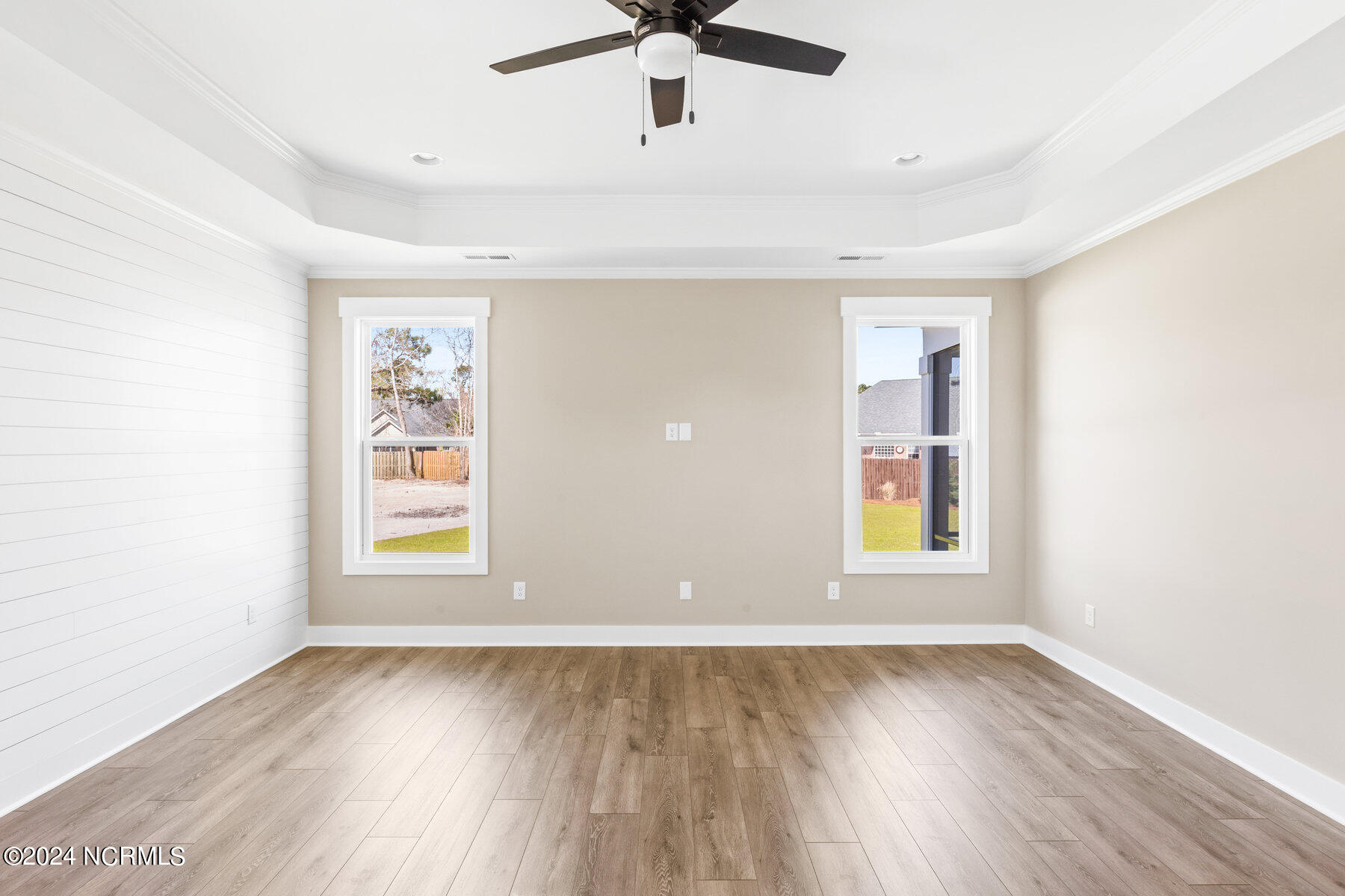 5216 Lone Eagle Court