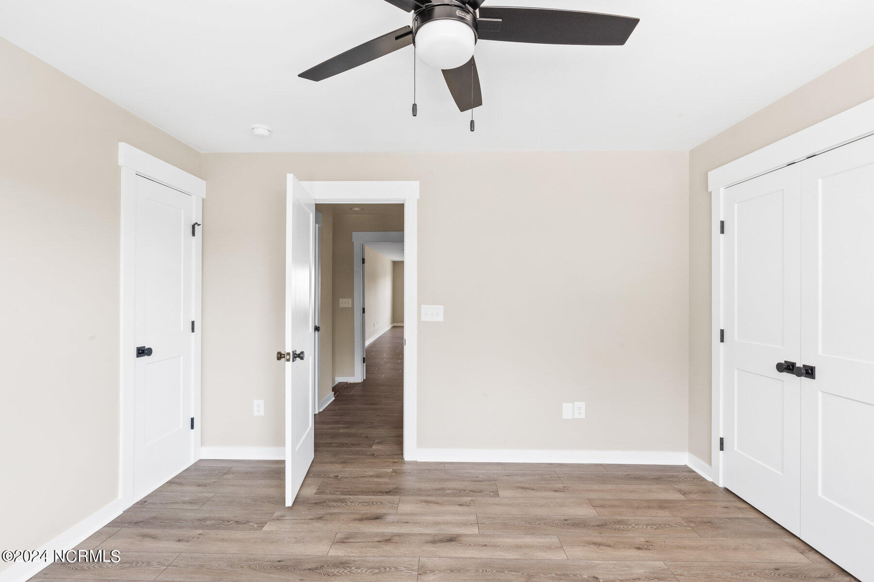 5216 Lone Eagle Court