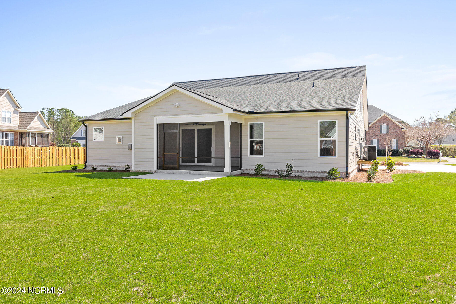 5216 Lone Eagle Court