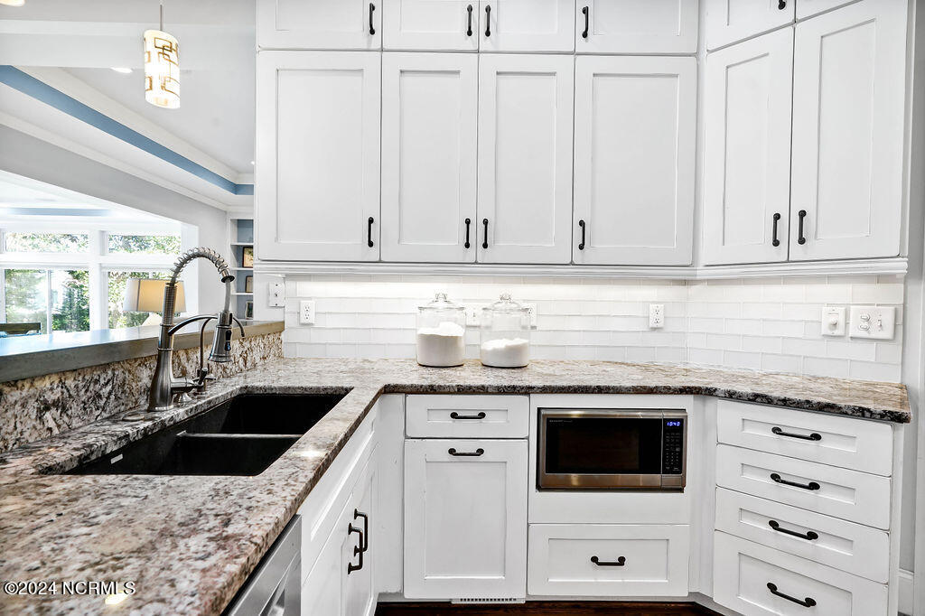 6702 Hardscrabble Court