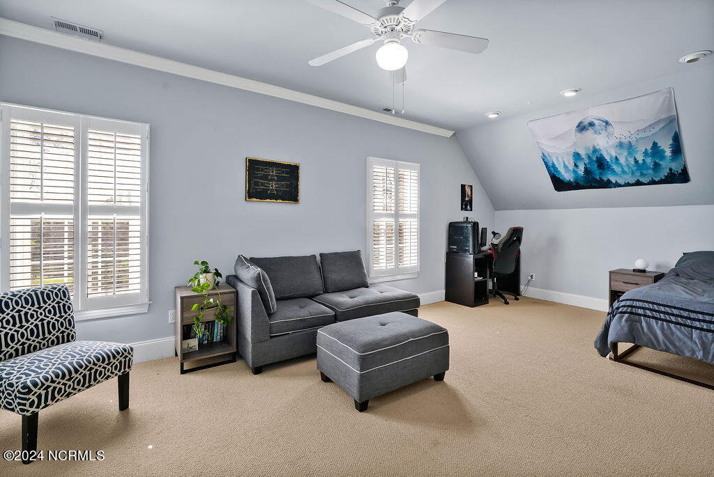 6702 Hardscrabble Court