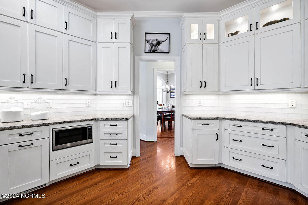 6702 Hardscrabble Court