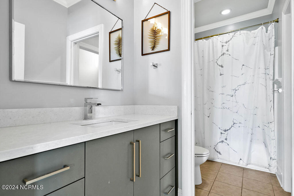 6702 Hardscrabble Court