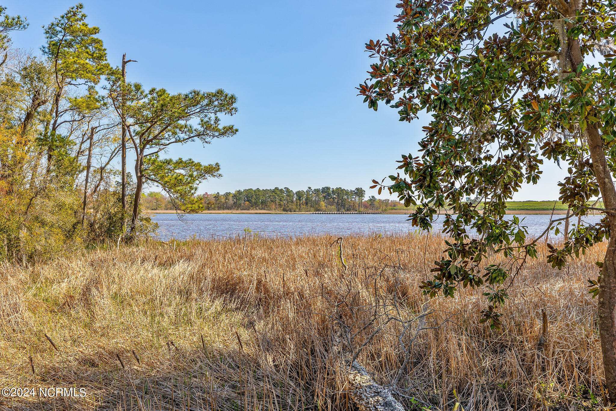 543 Esthwaite Drive SE