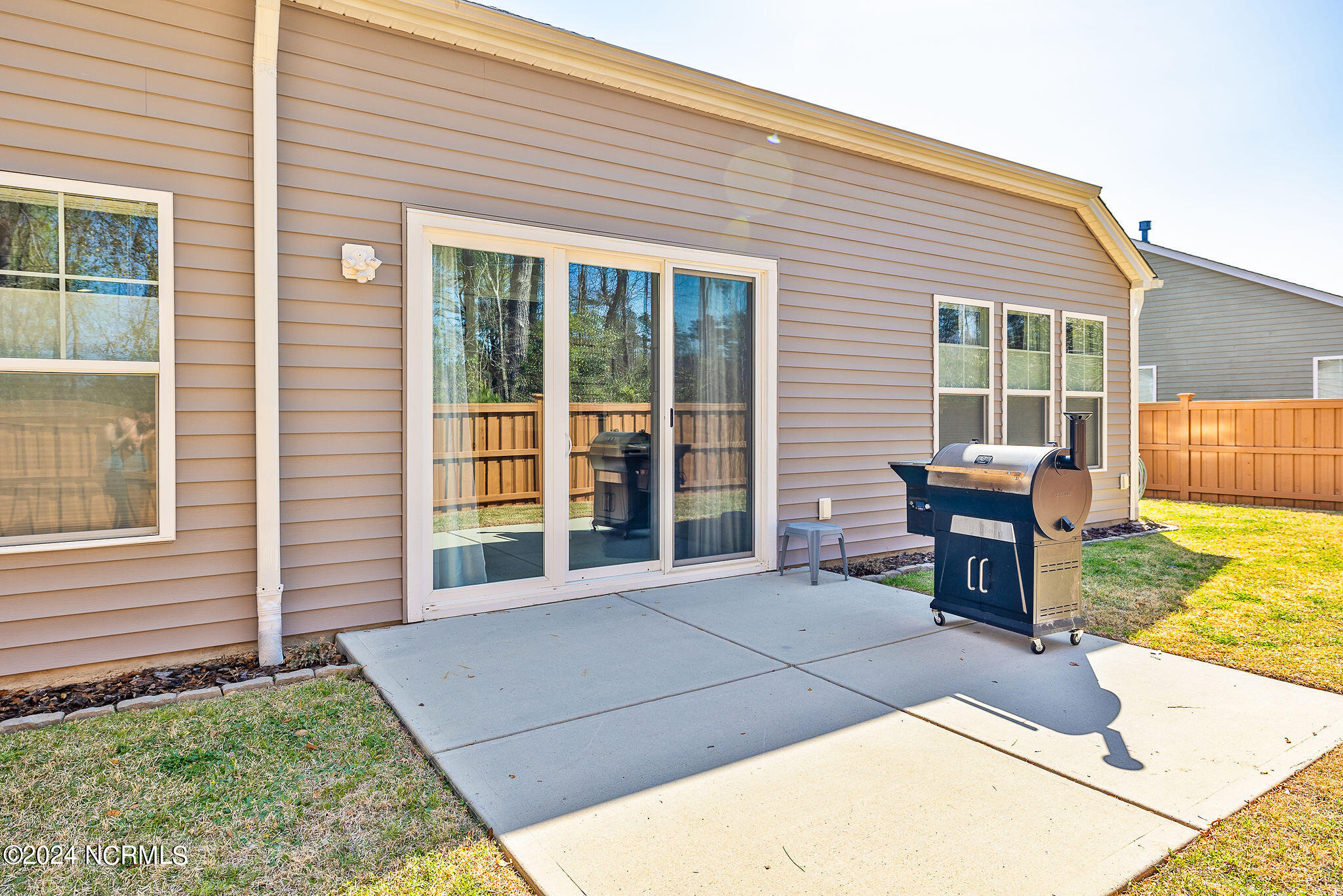 543 Esthwaite Drive SE