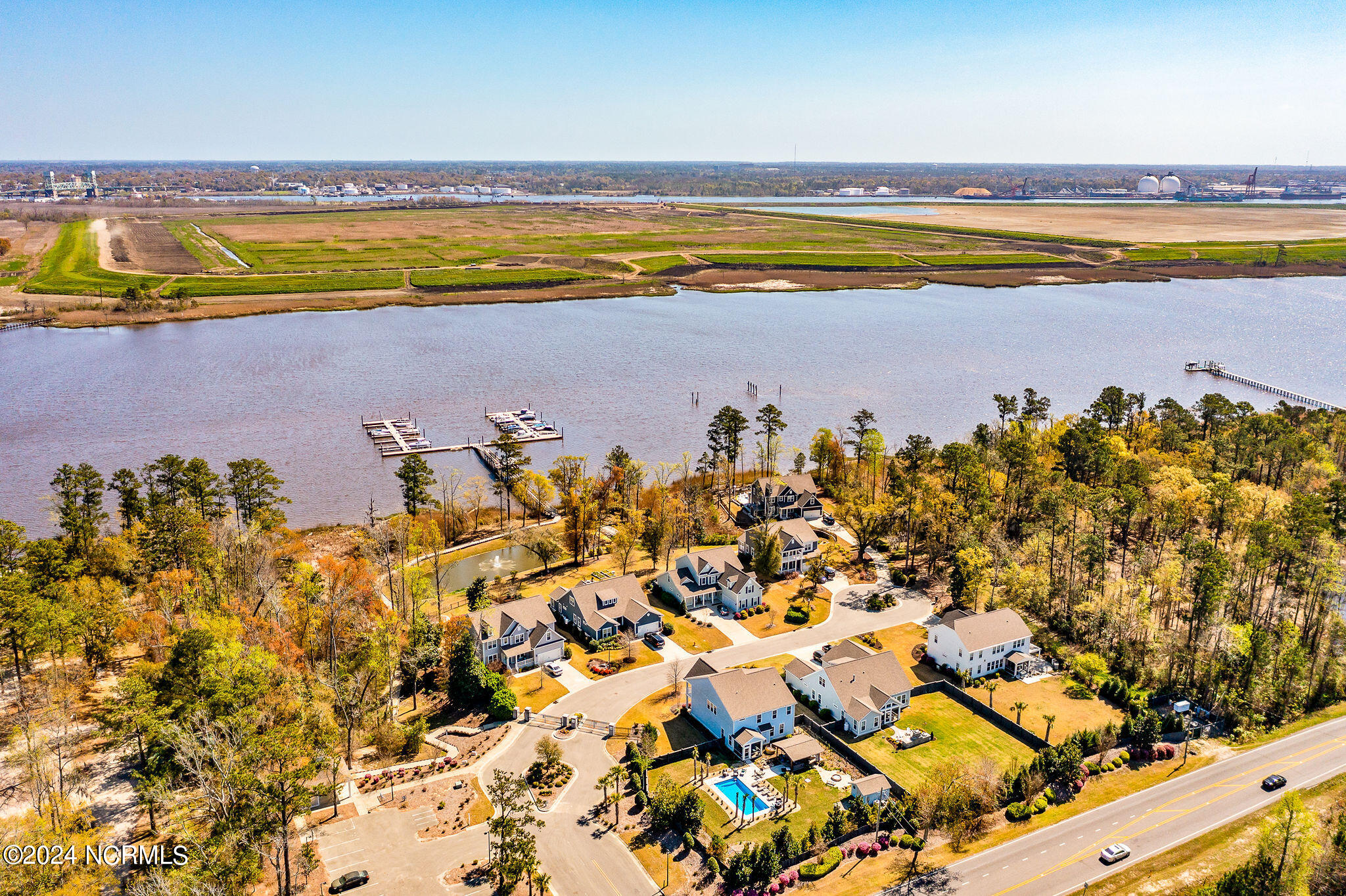 543 Esthwaite Drive SE