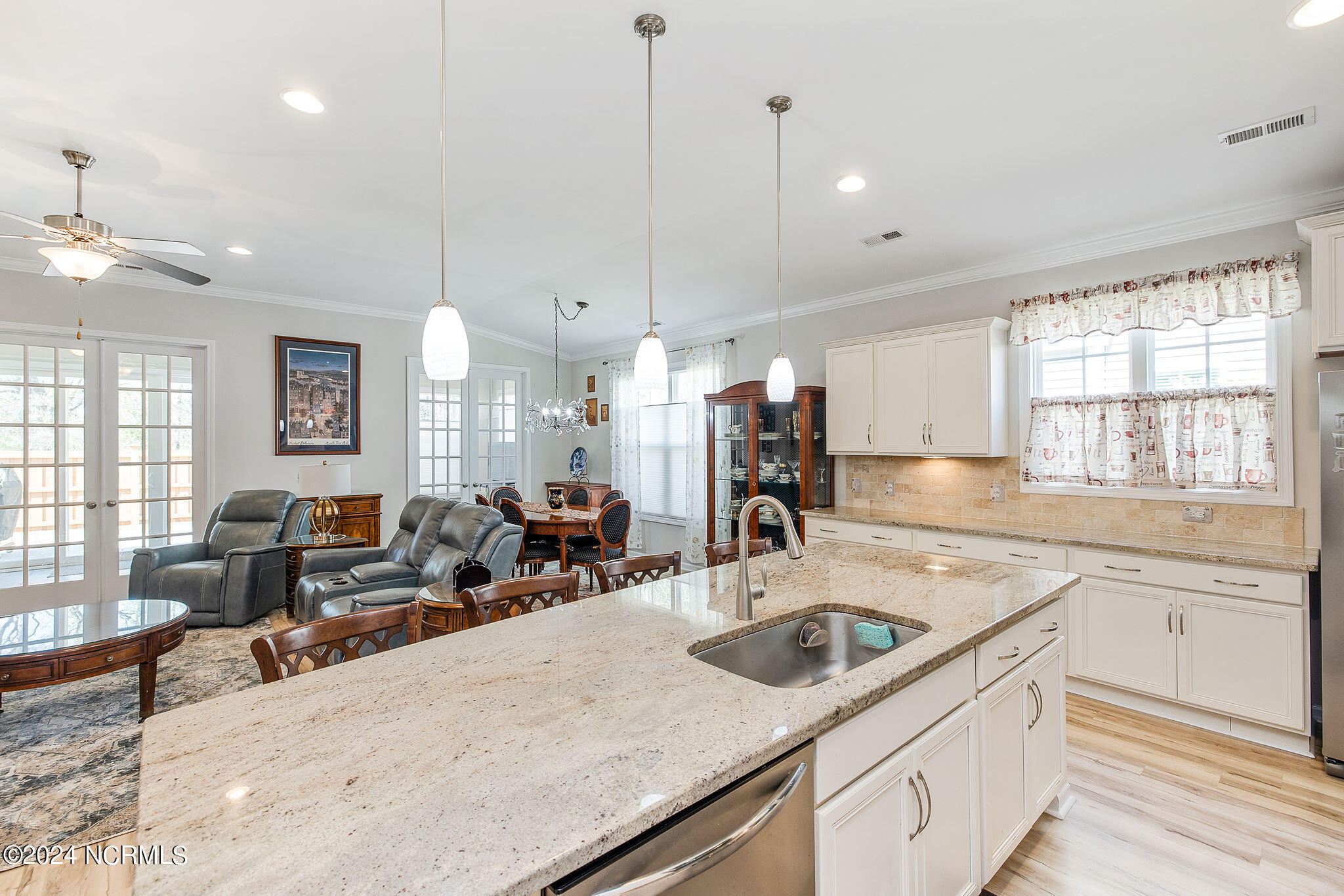 543 Esthwaite Drive SE