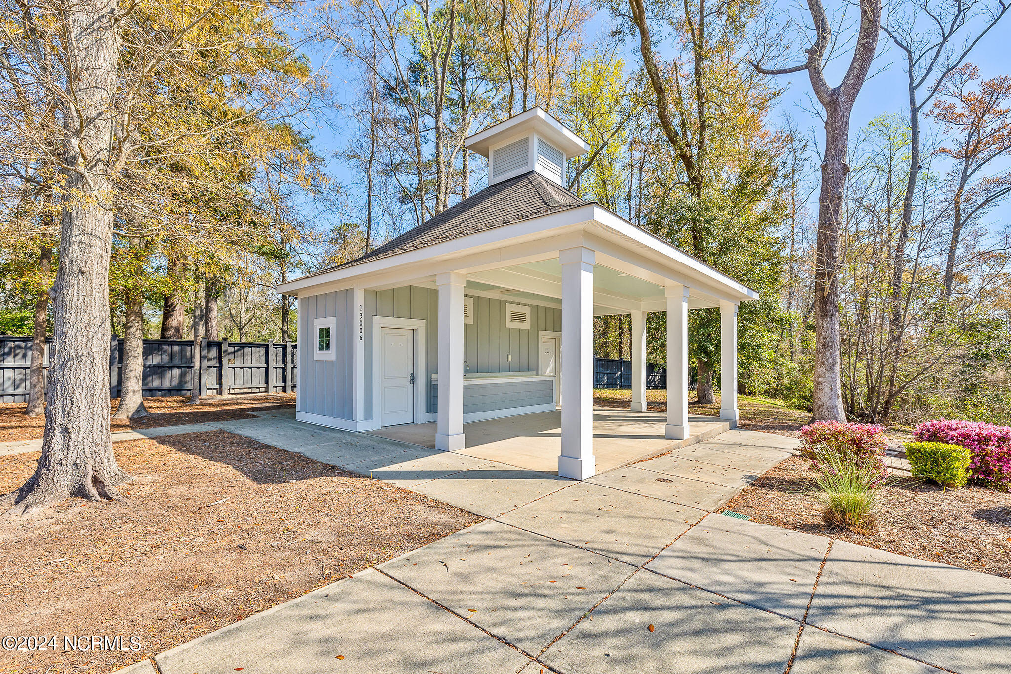 543 Esthwaite Drive SE