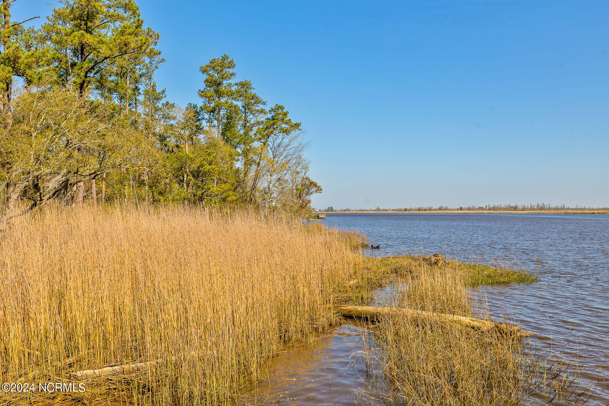 543 Esthwaite Drive SE