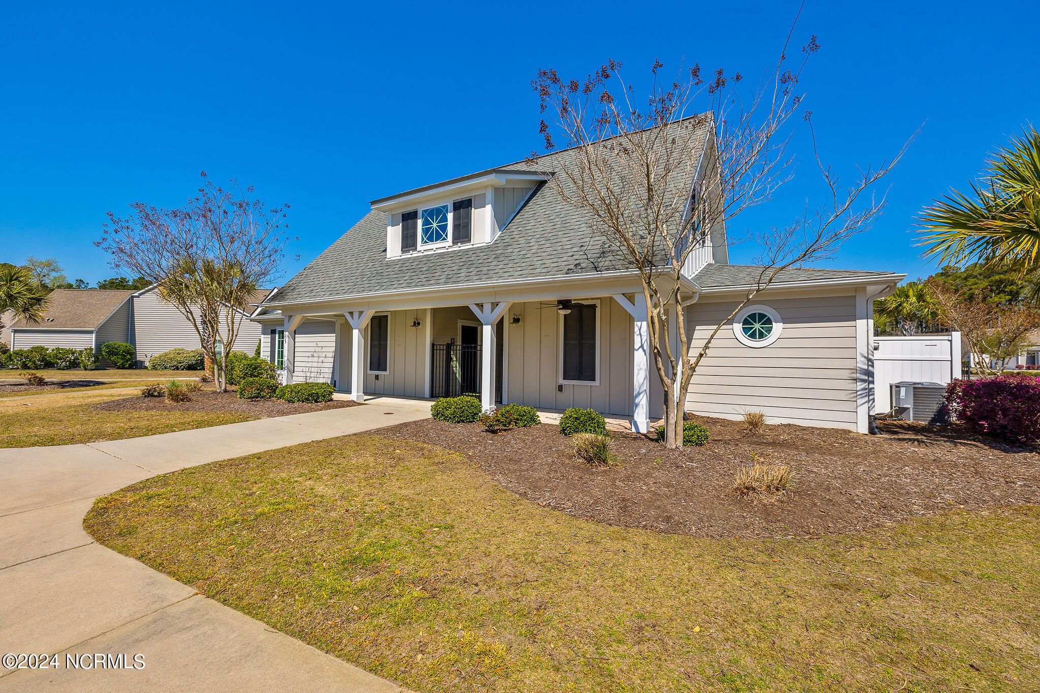 543 Esthwaite Drive SE