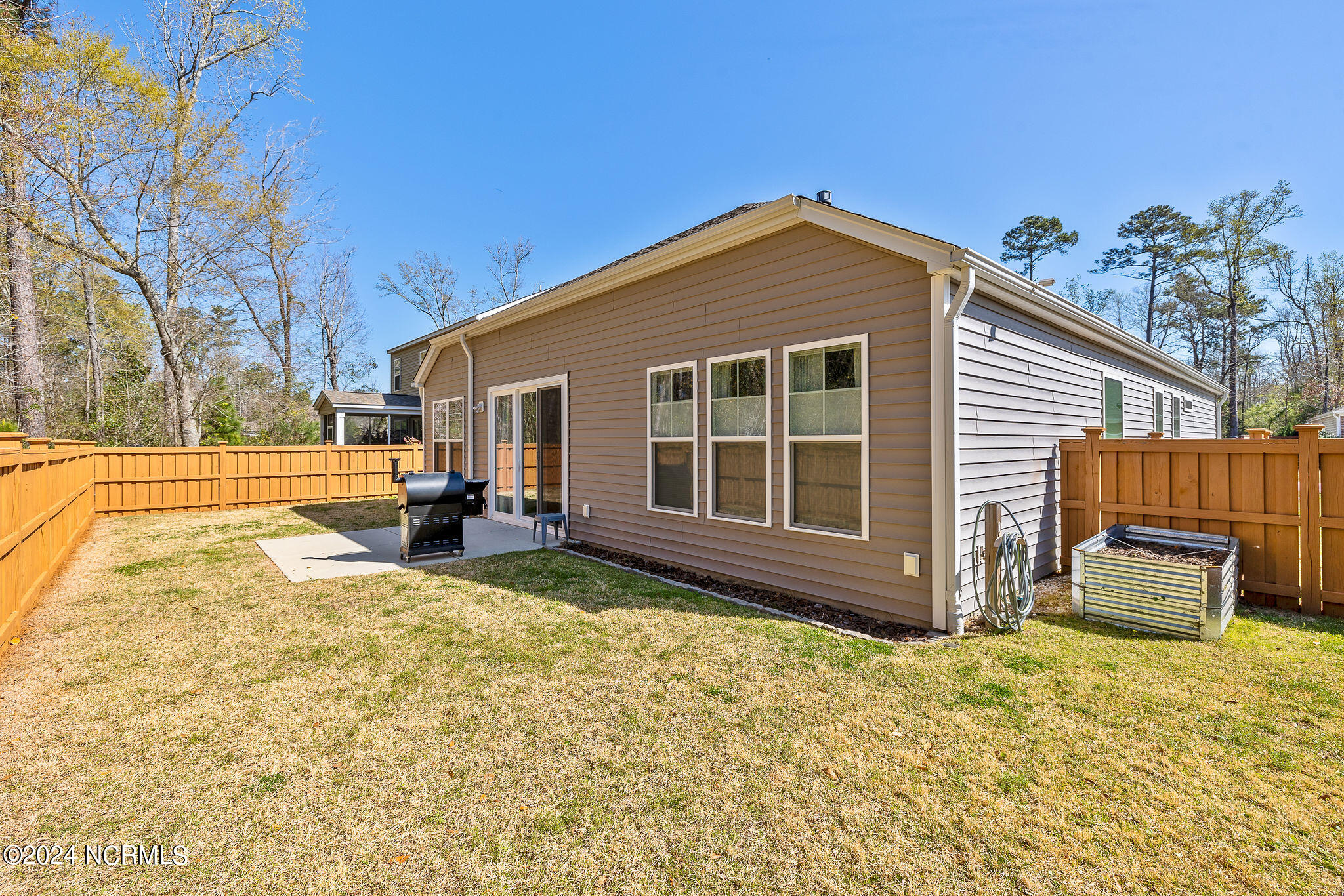 543 Esthwaite Drive SE