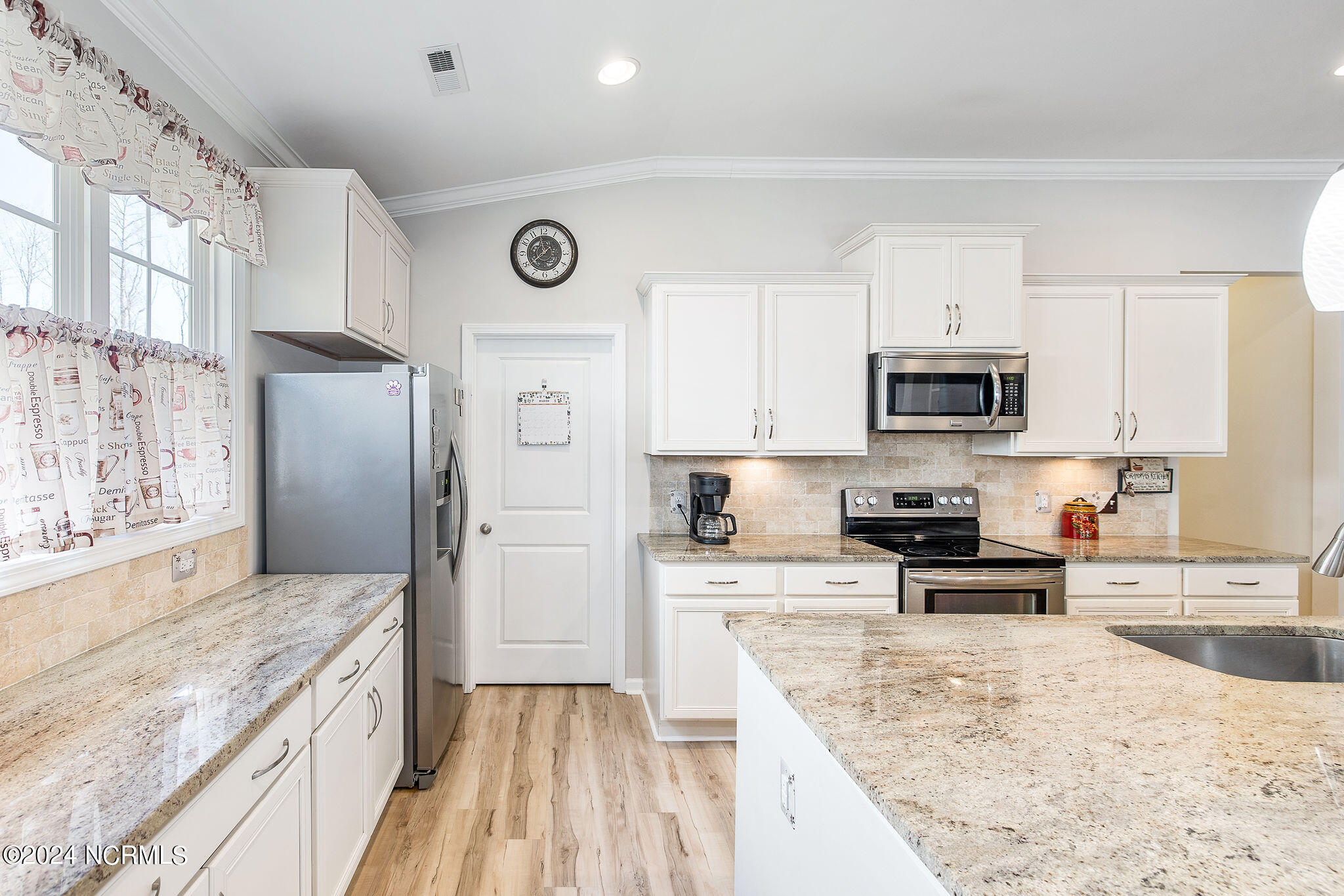 543 Esthwaite Drive SE