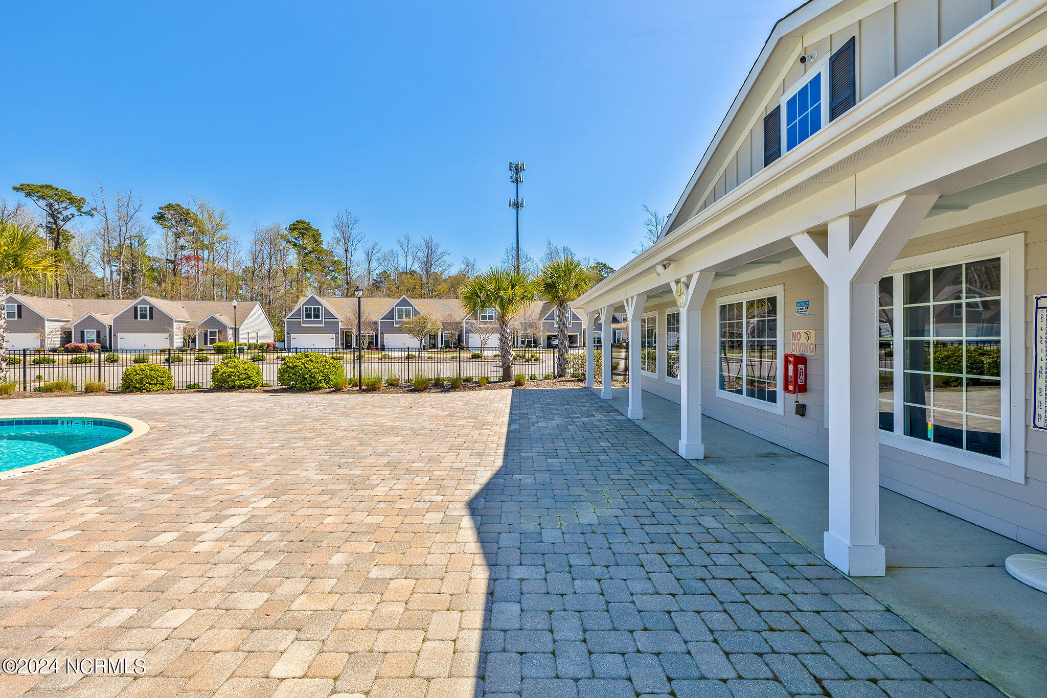 543 Esthwaite Drive SE