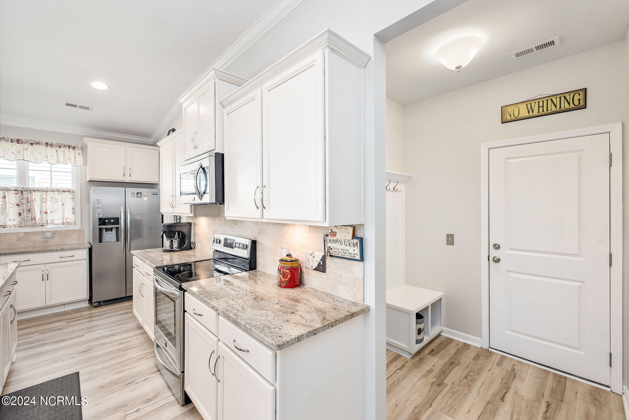 543 Esthwaite Drive SE