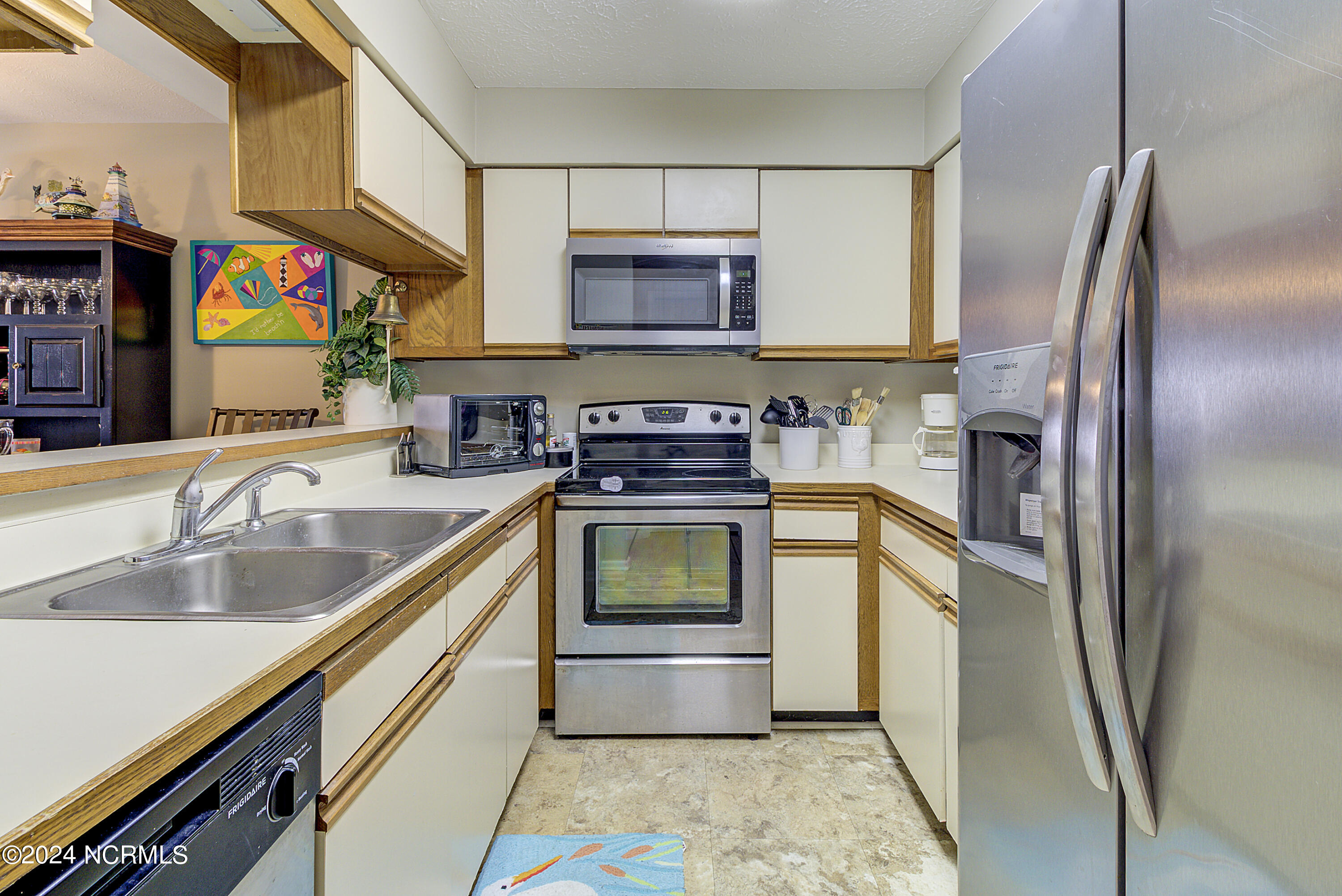 202 Lewis Drive 1207