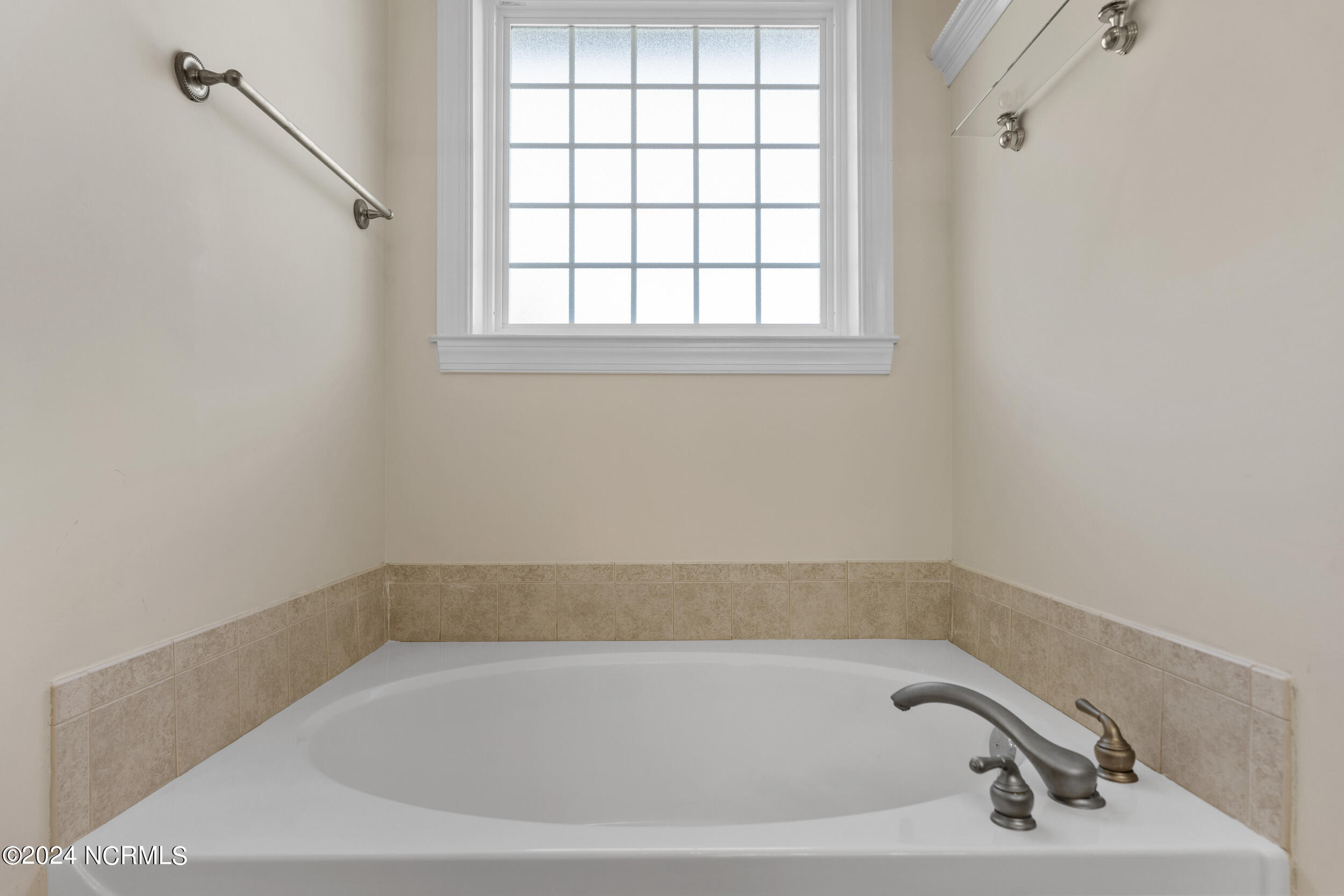 179 Castle Bay Drive