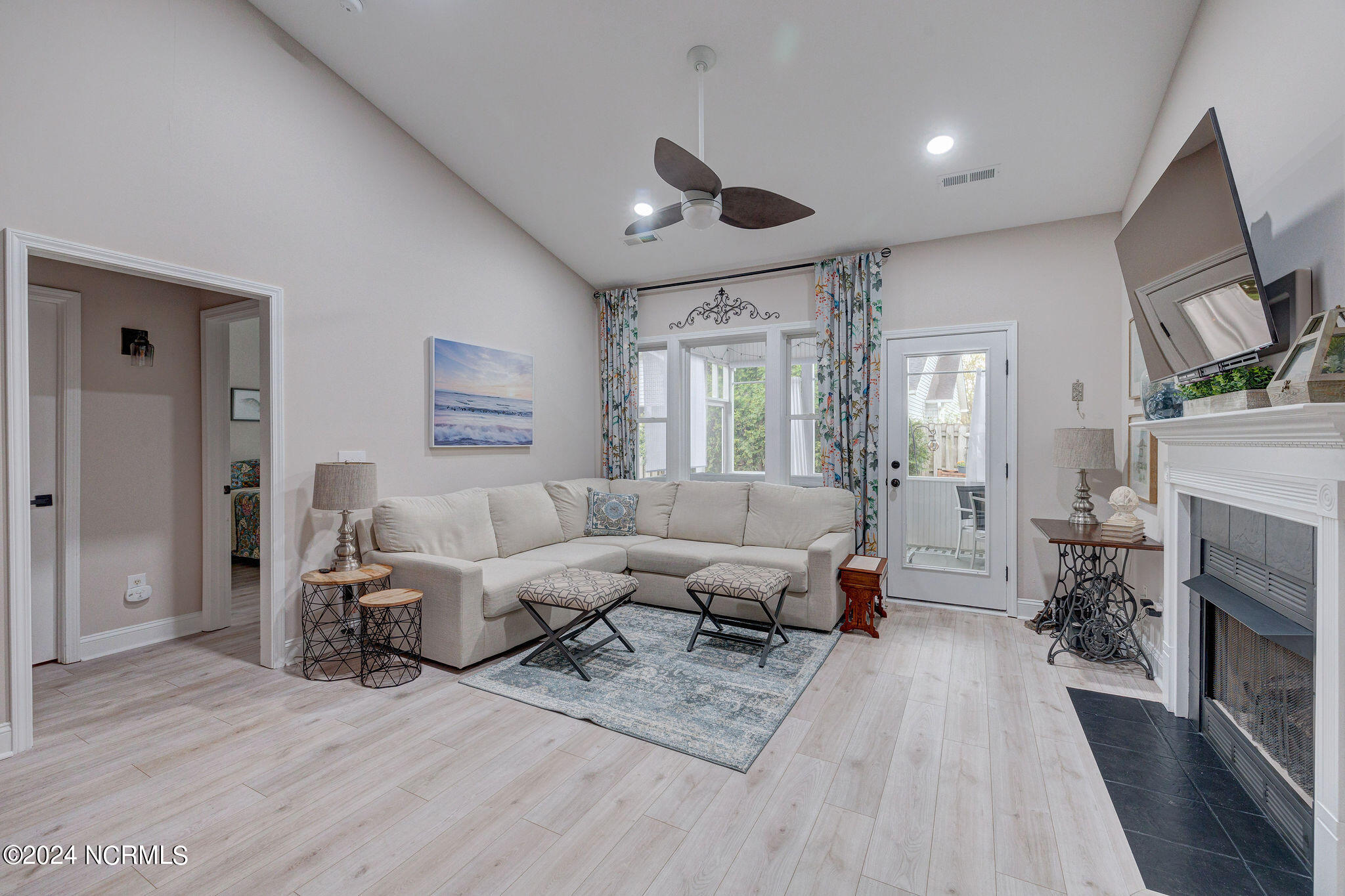 4508 Split Rail Drive