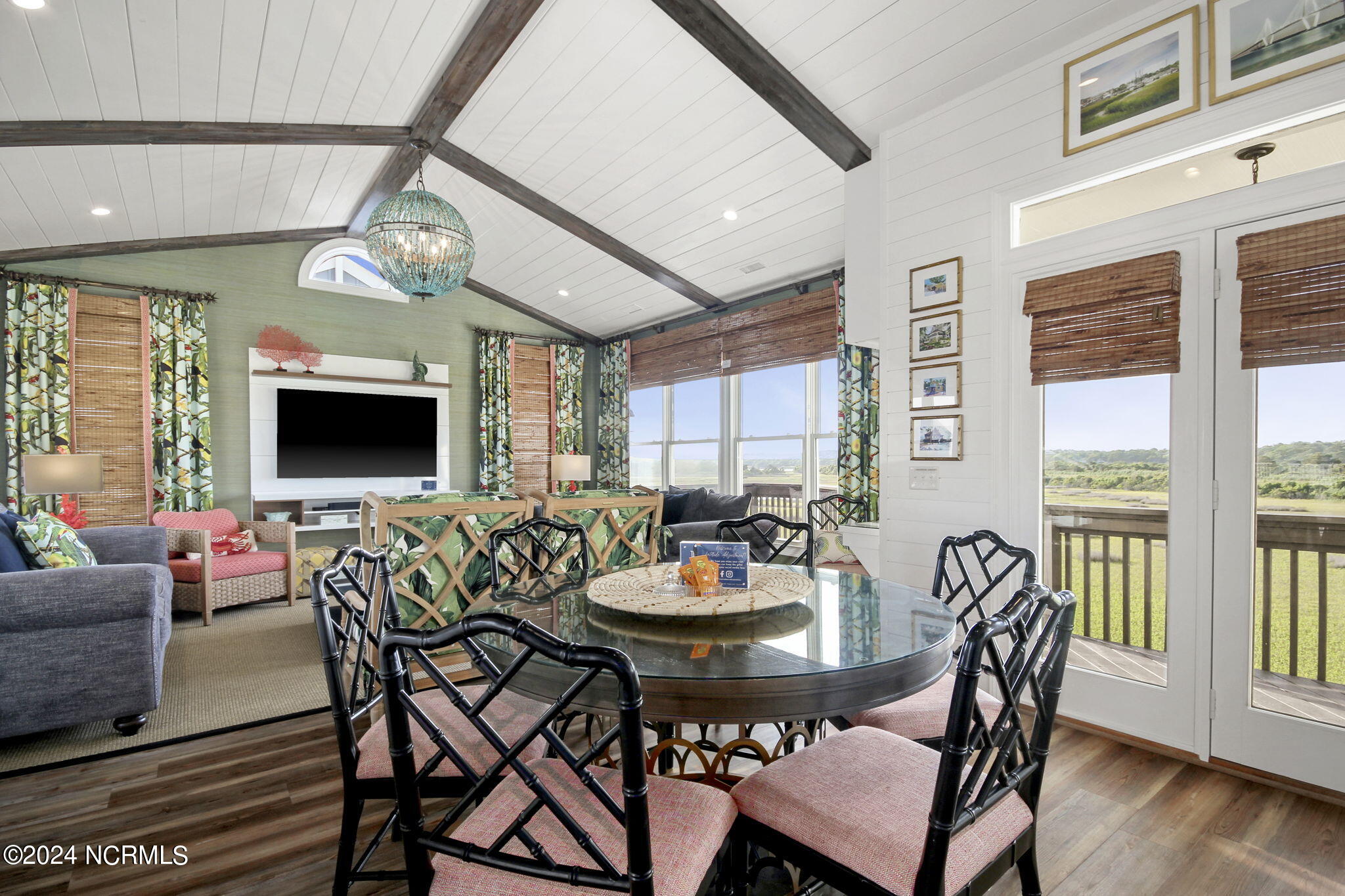 634 Ocean Boulevard W