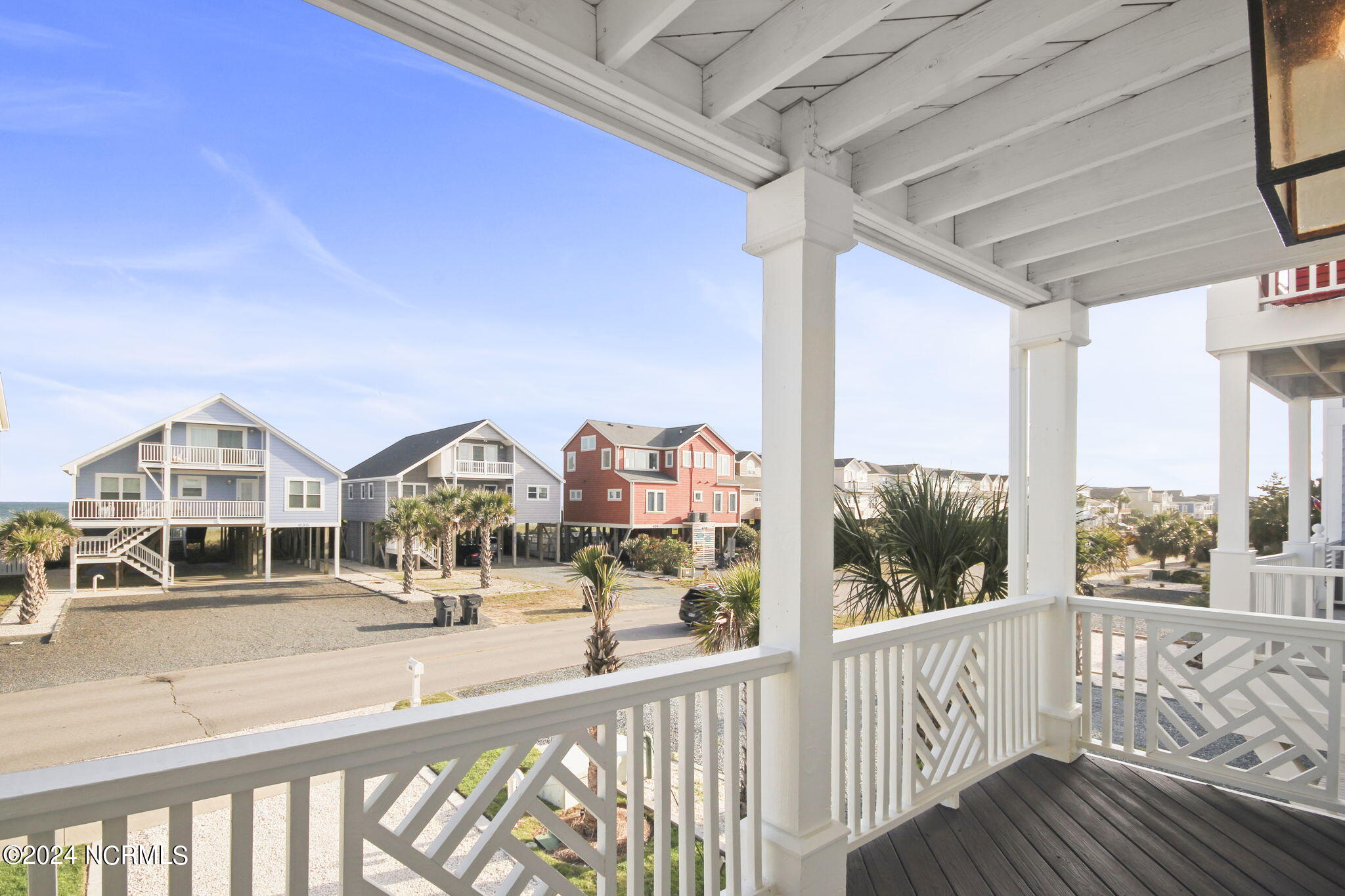 634 Ocean Boulevard W