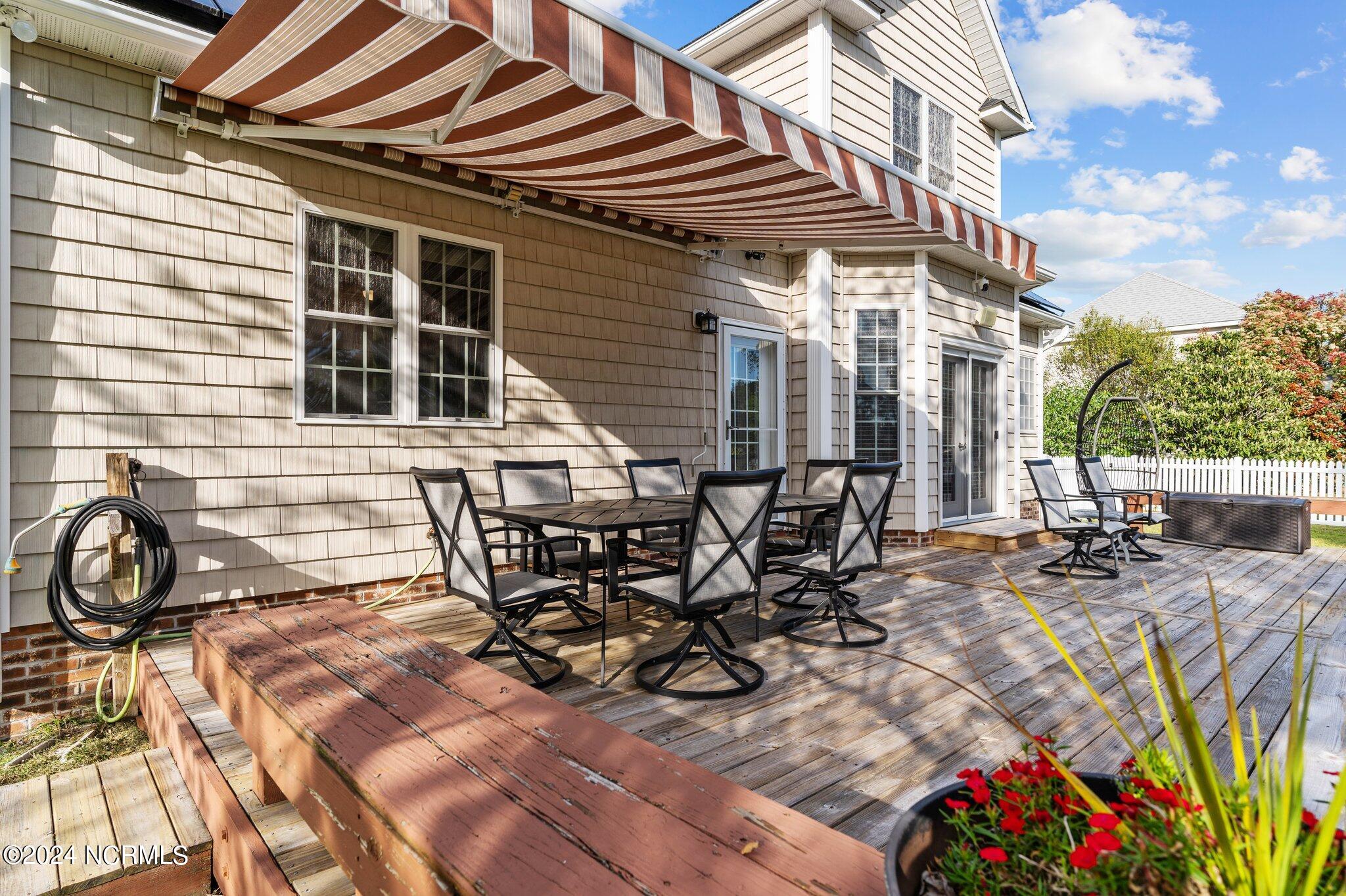 6212 Ambleside Drive