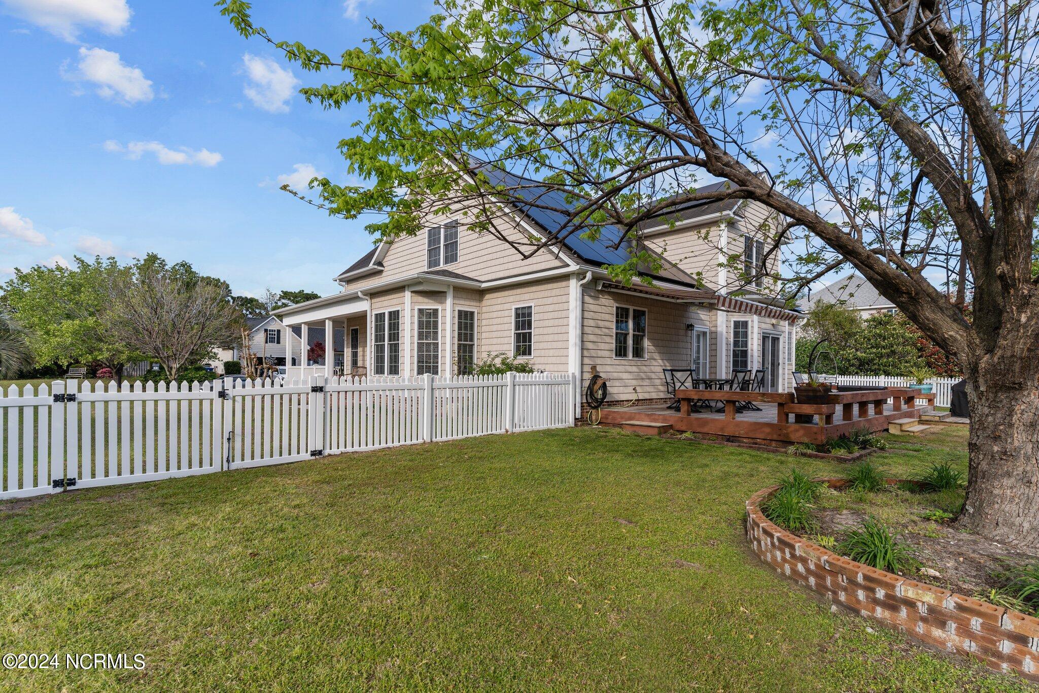 6212 Ambleside Drive