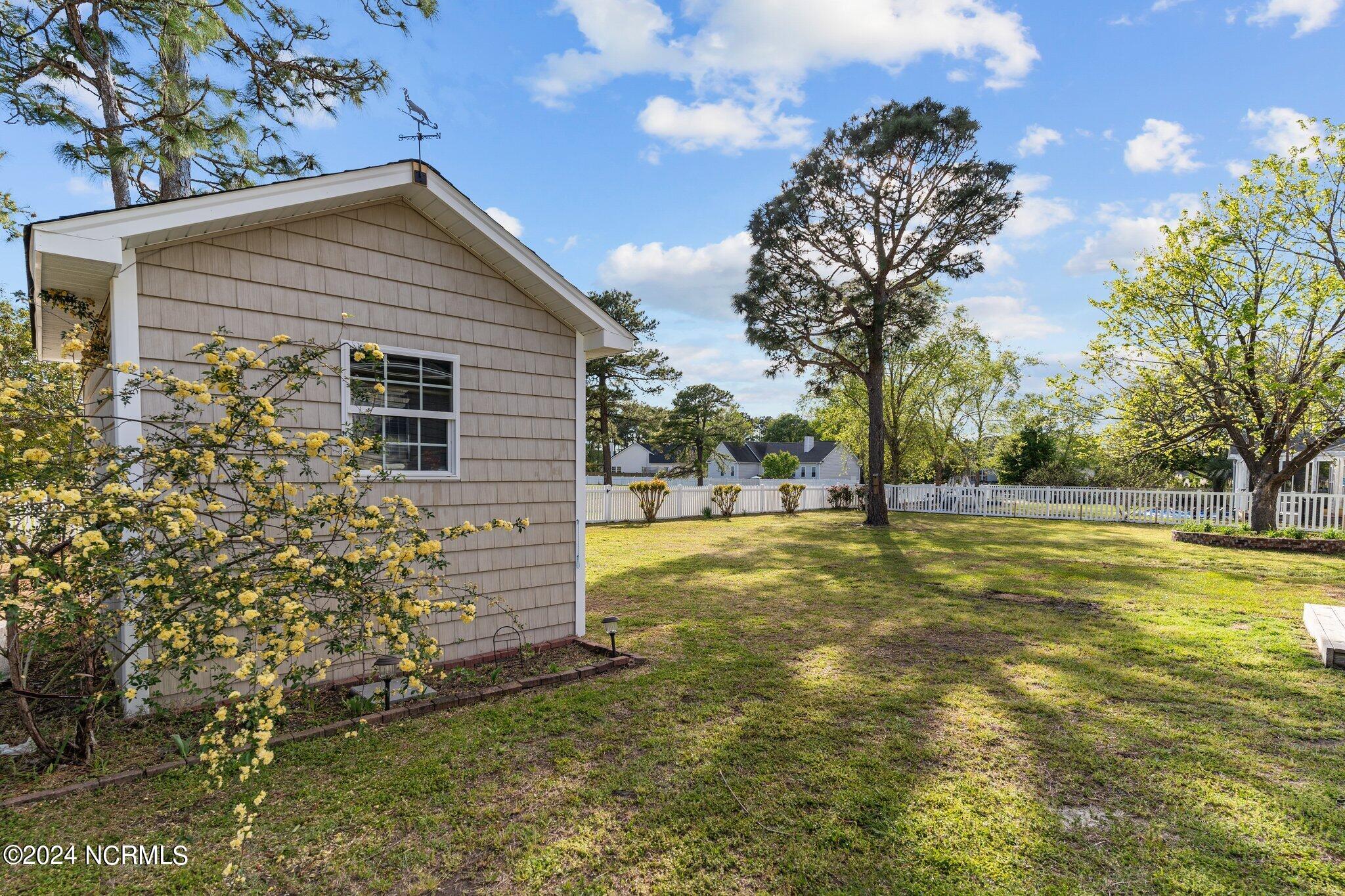 6212 Ambleside Drive