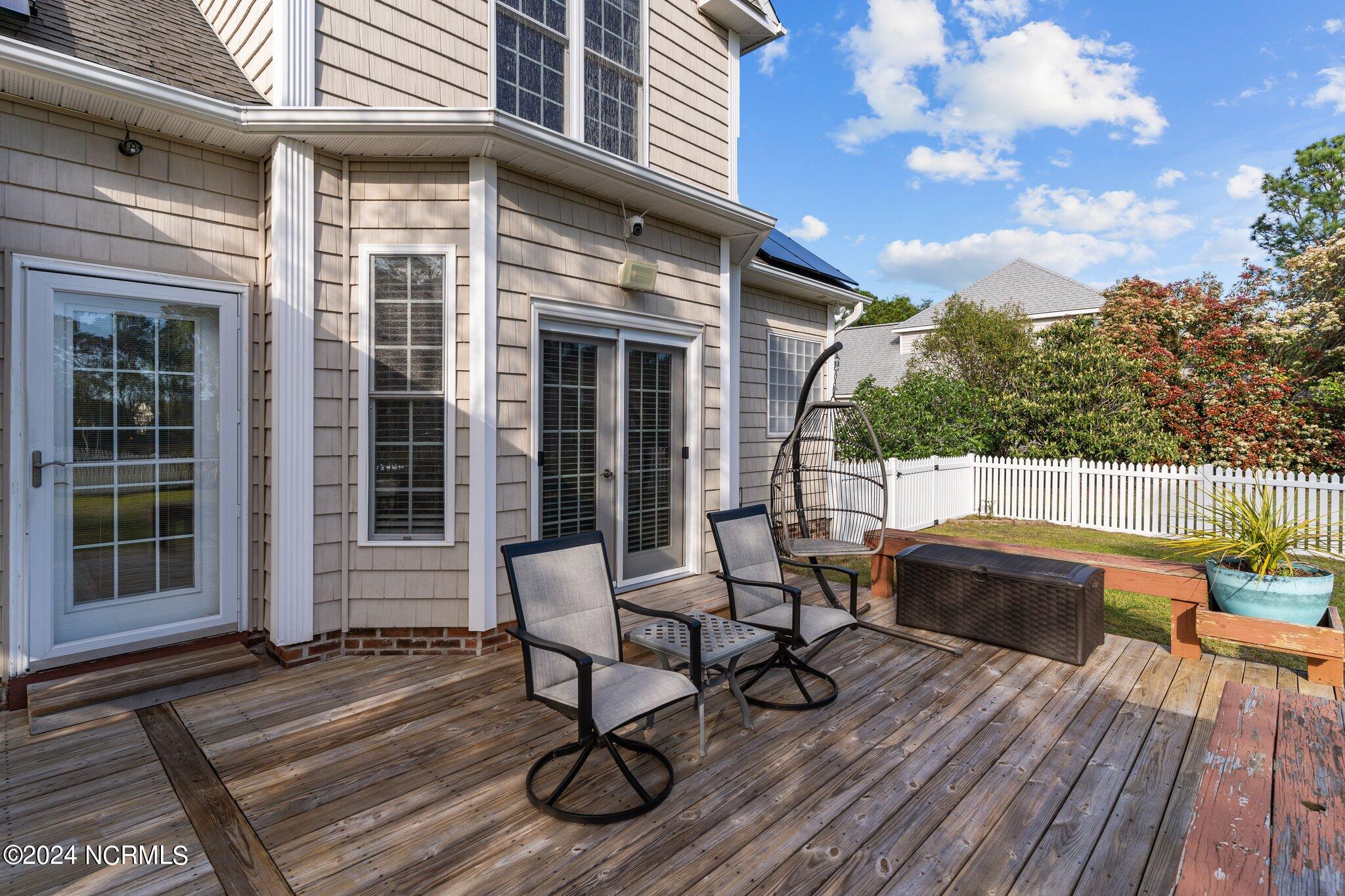 6212 Ambleside Drive