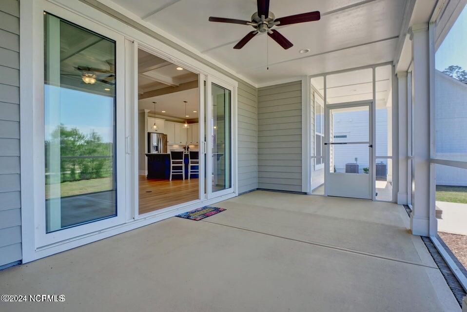 346 Lake Firefly Loop