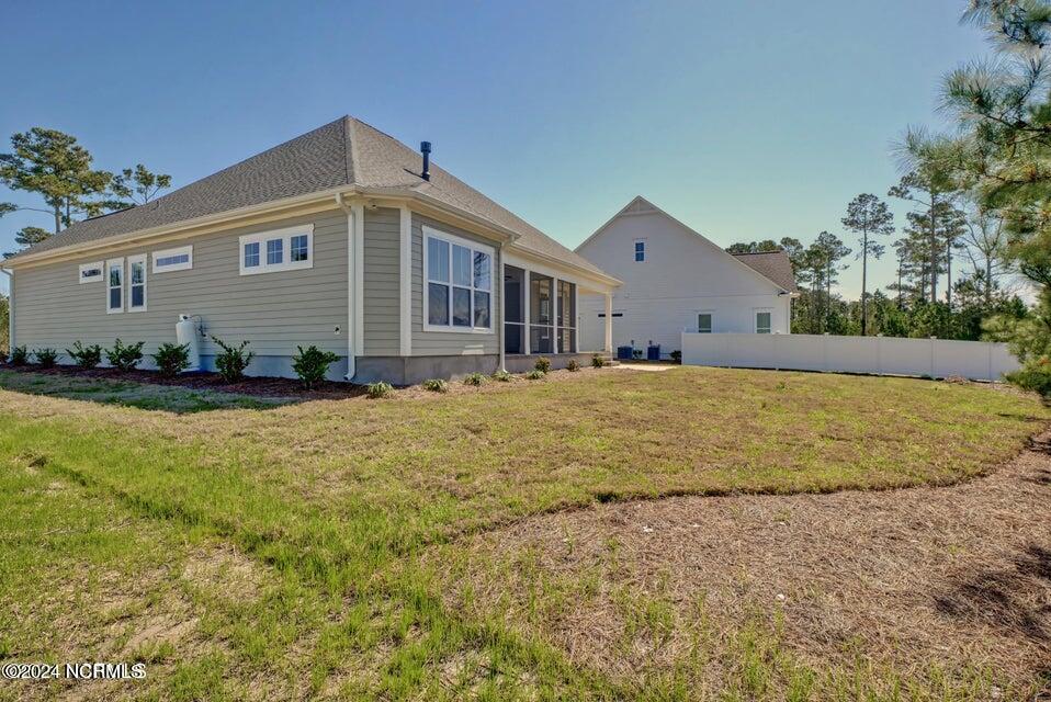 346 Lake Firefly Loop