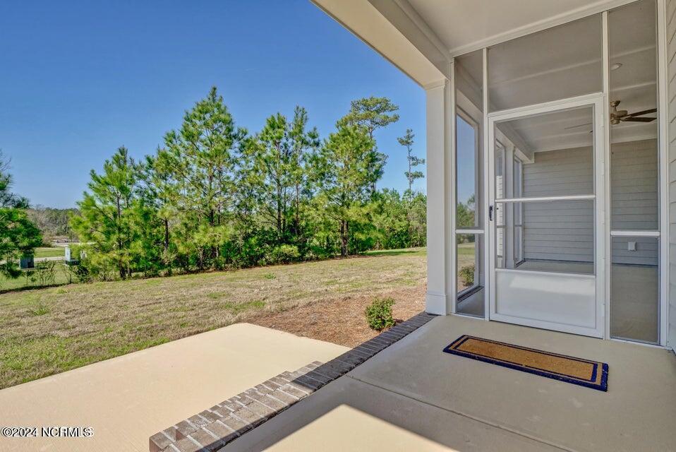 346 Lake Firefly Loop