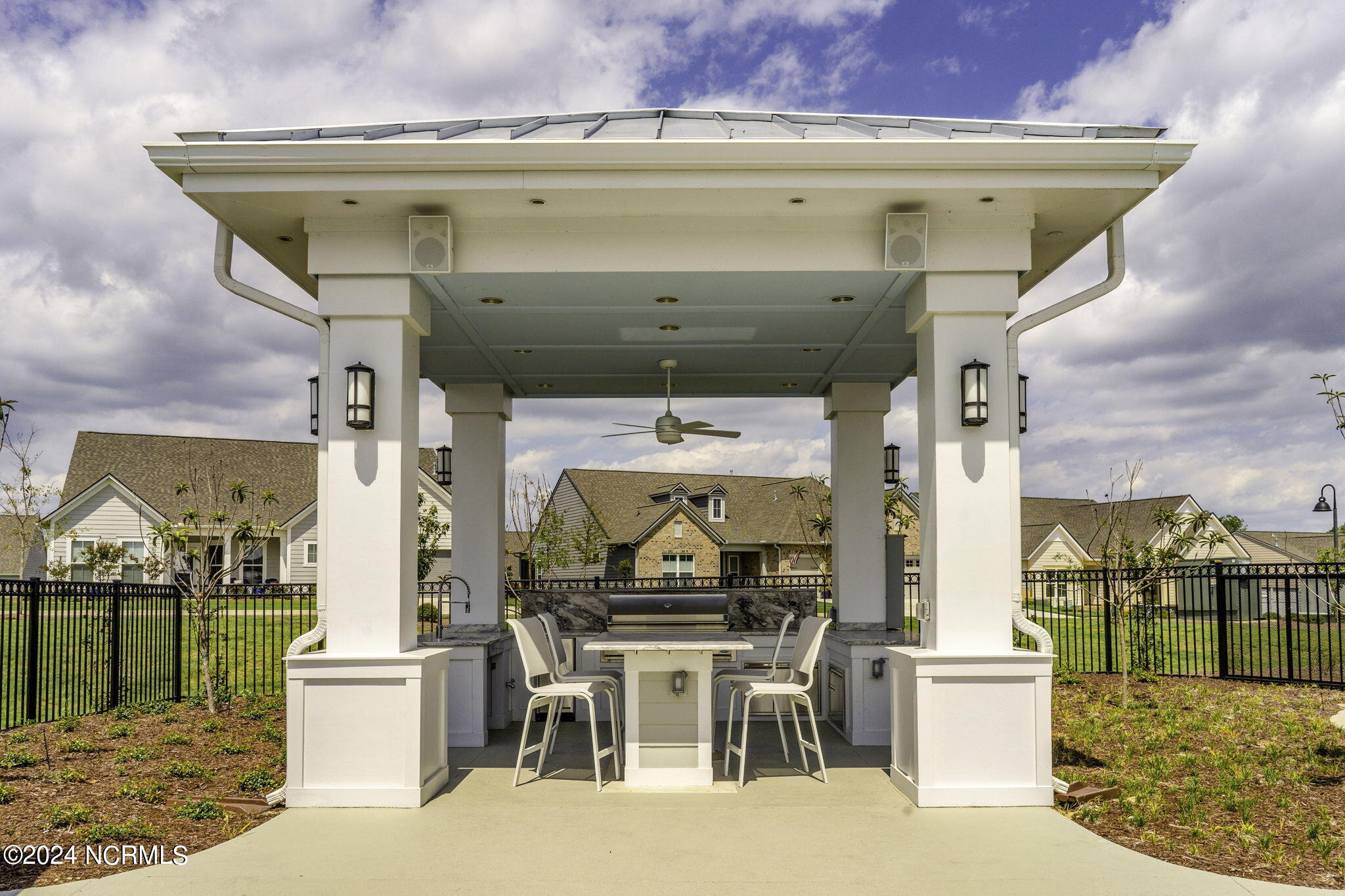 1144 Snowden Road