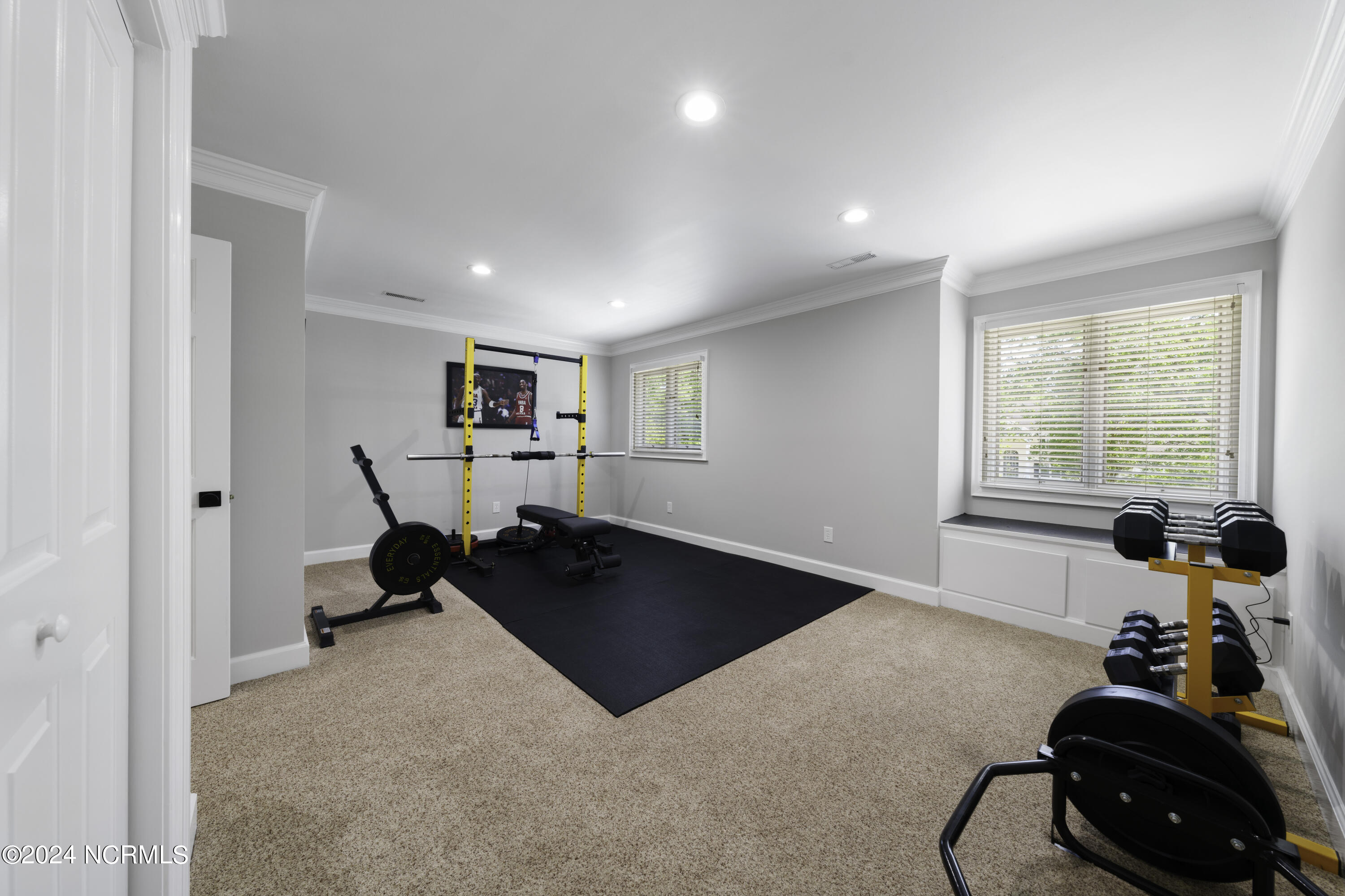 1732 Verrazzano Drive