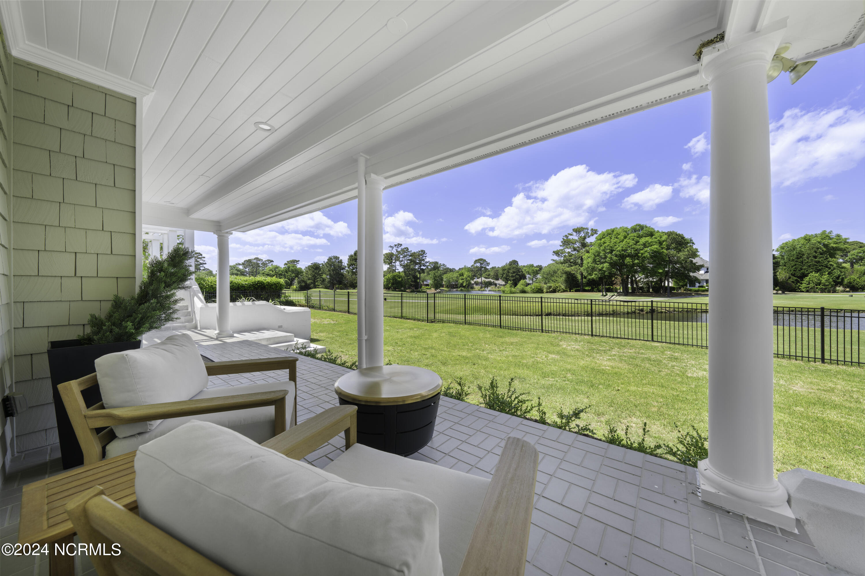 1732 Verrazzano Drive