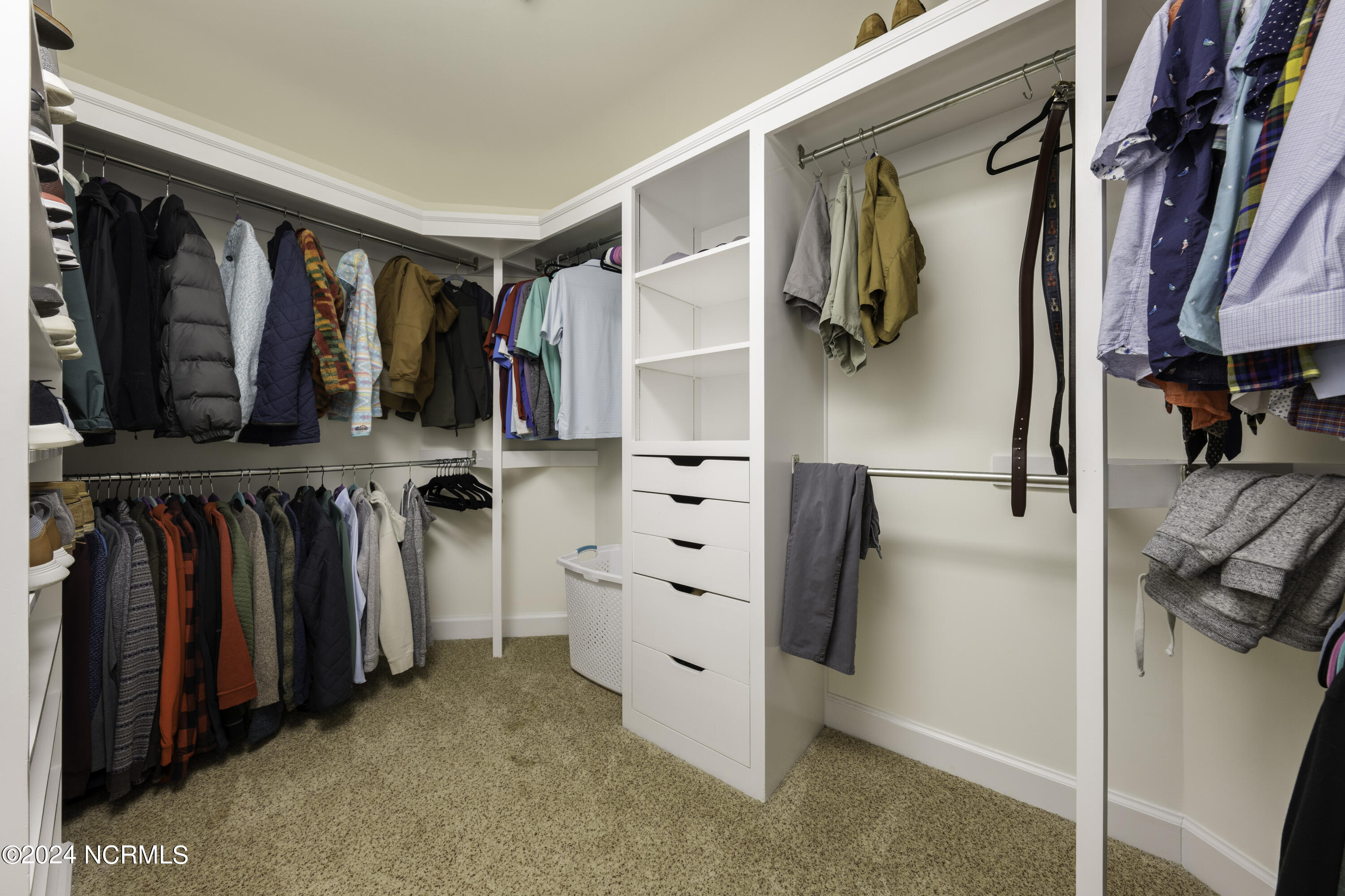 1732 Verrazzano Drive