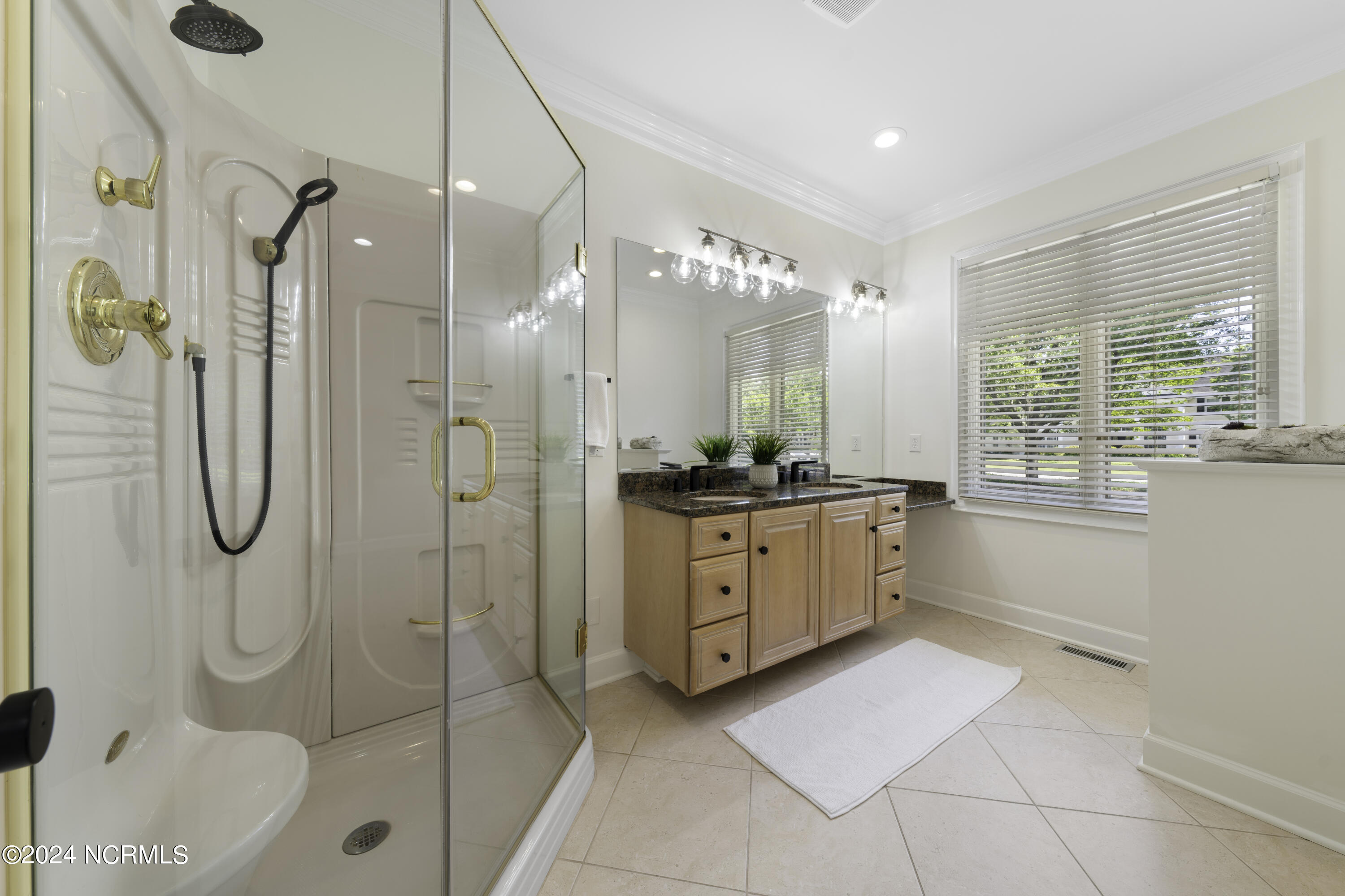 1732 Verrazzano Drive