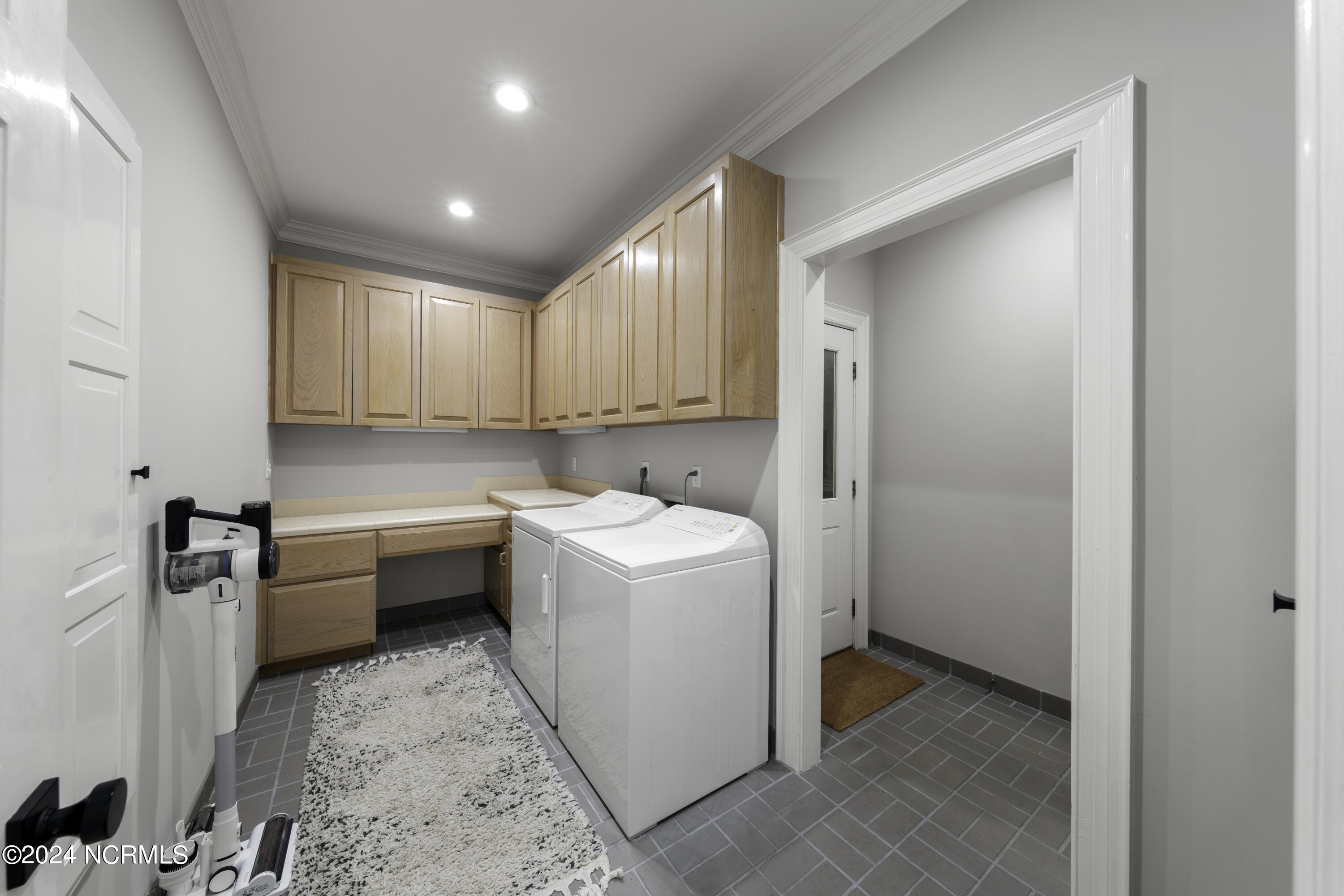 1732 Verrazzano Drive