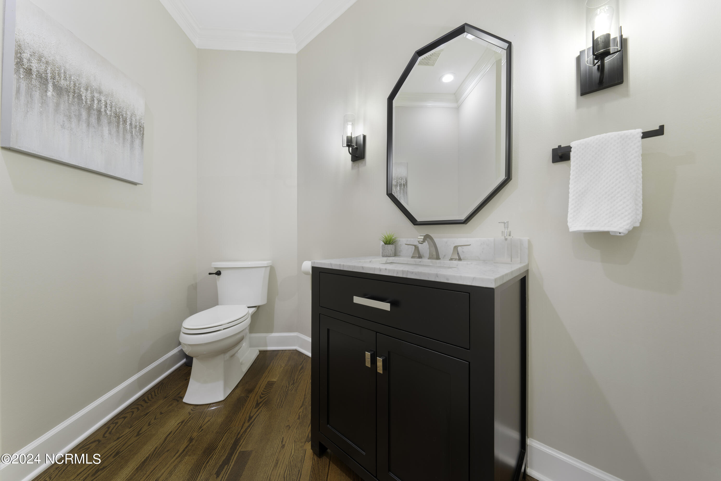 1732 Verrazzano Drive