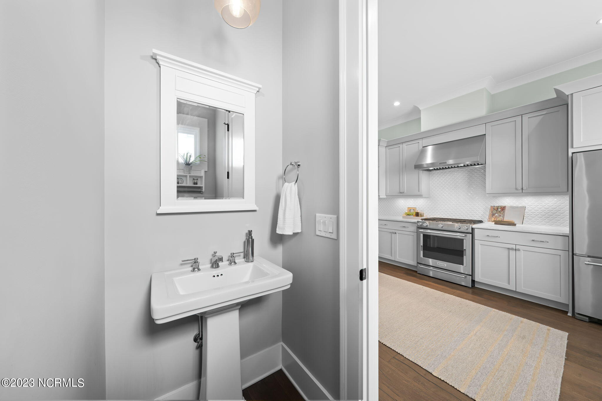 3605 Watercraft Ferry Avenue