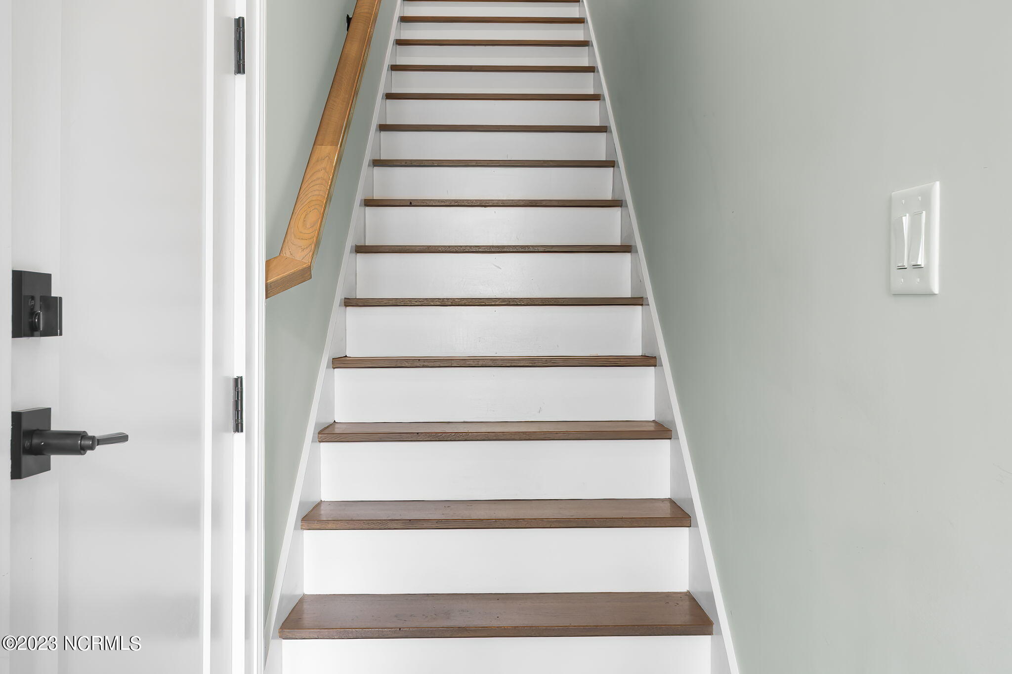 3605 Watercraft Ferry Avenue