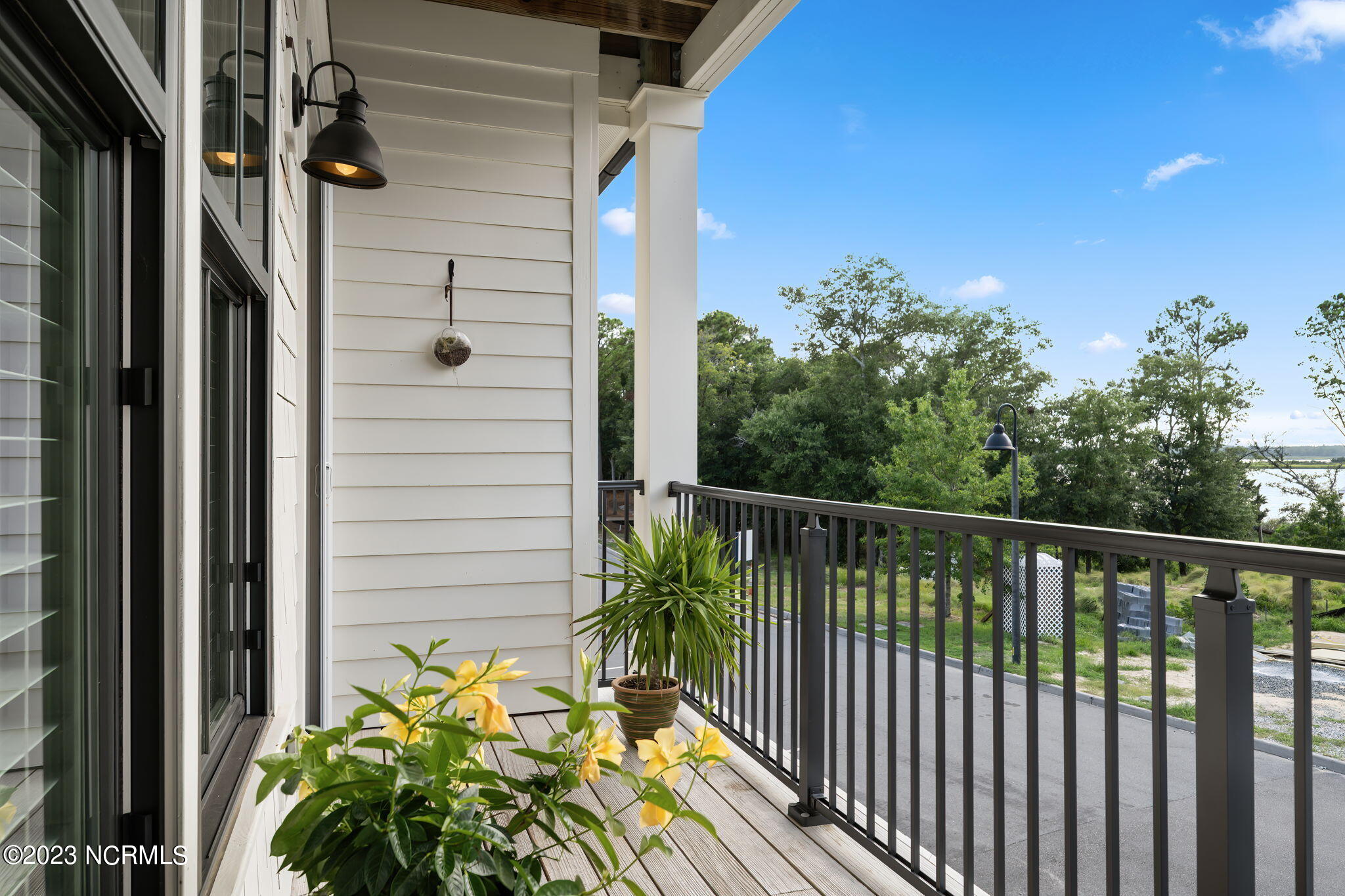 3605 Watercraft Ferry Avenue