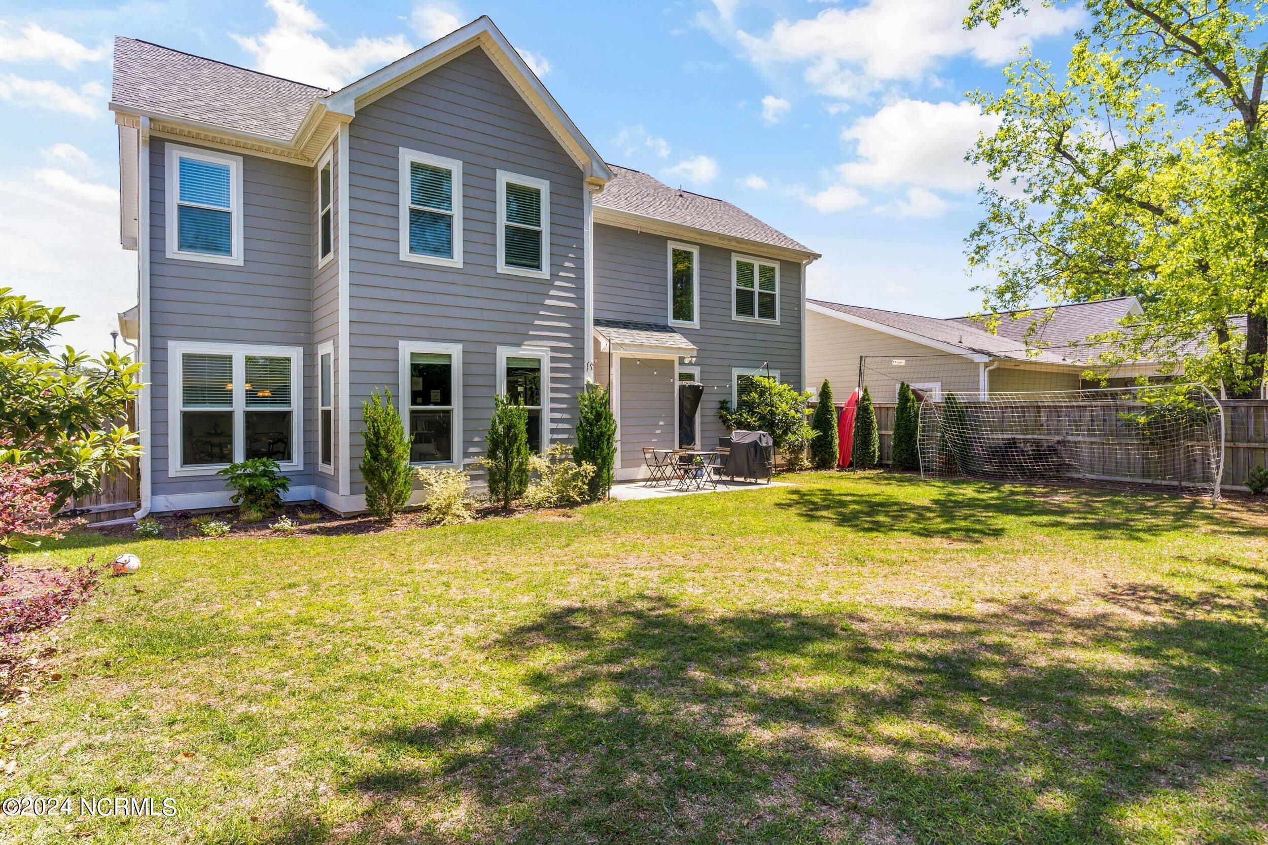 34 E Cloverfield Lane