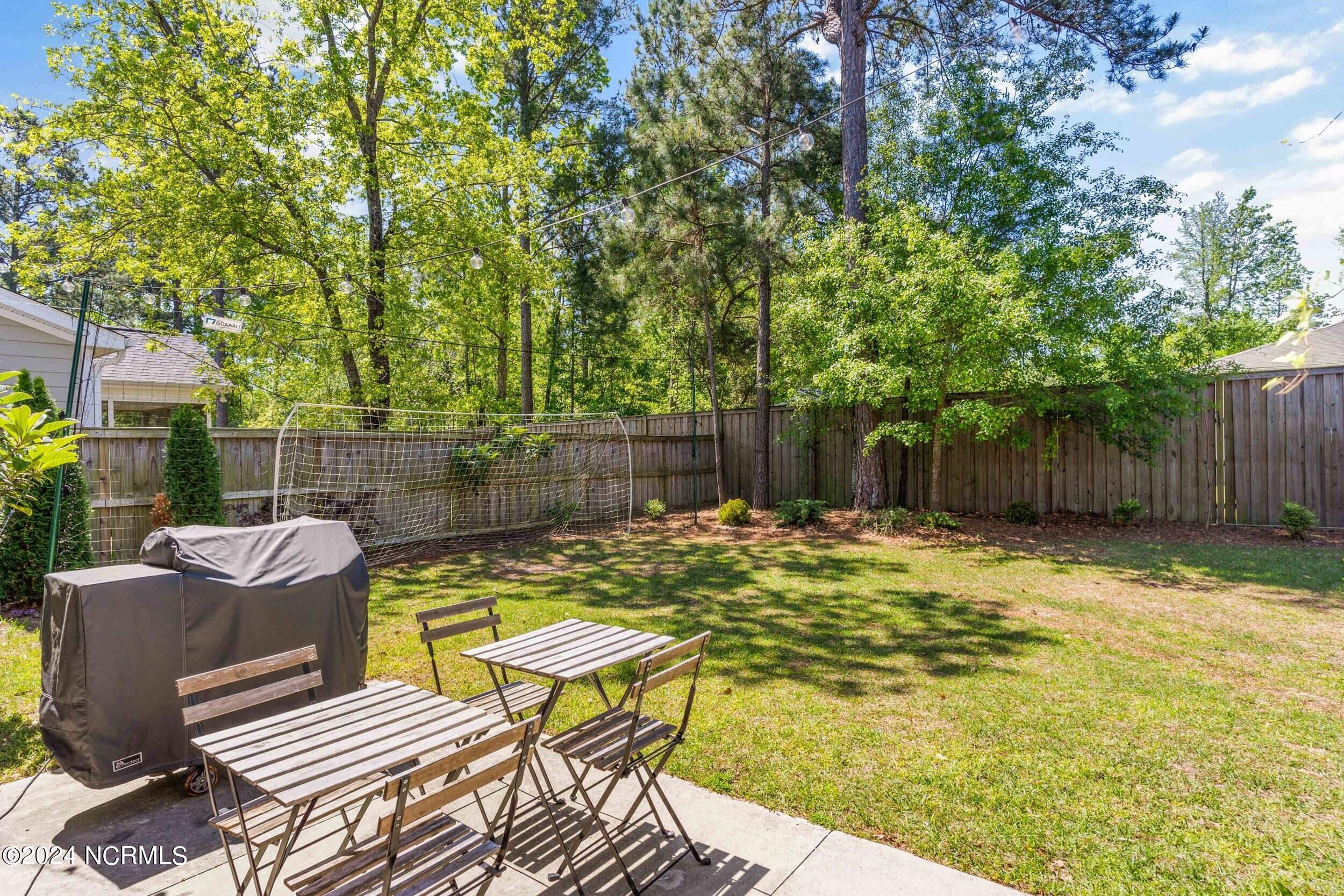 34 E Cloverfield Lane