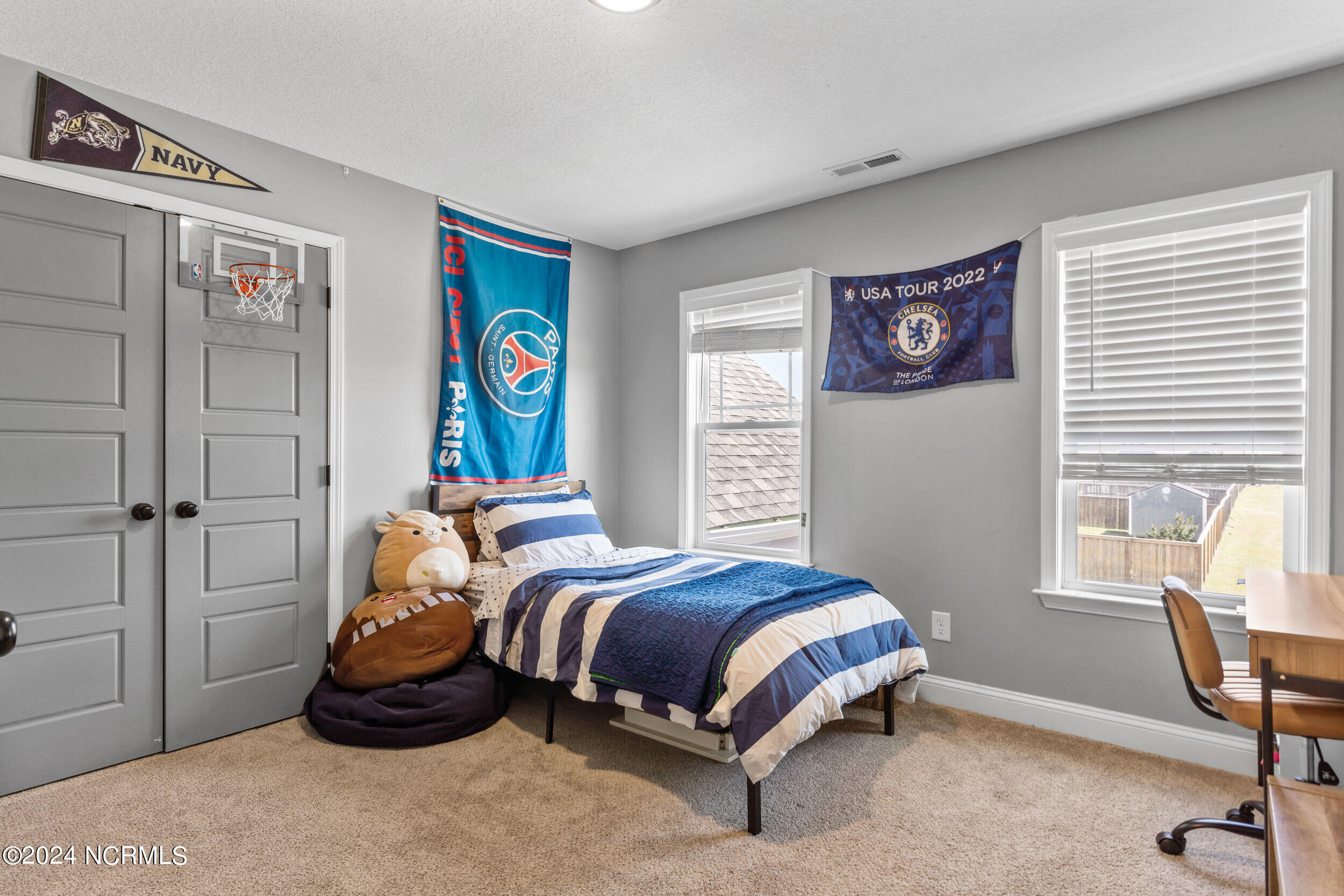 34 E Cloverfield Lane