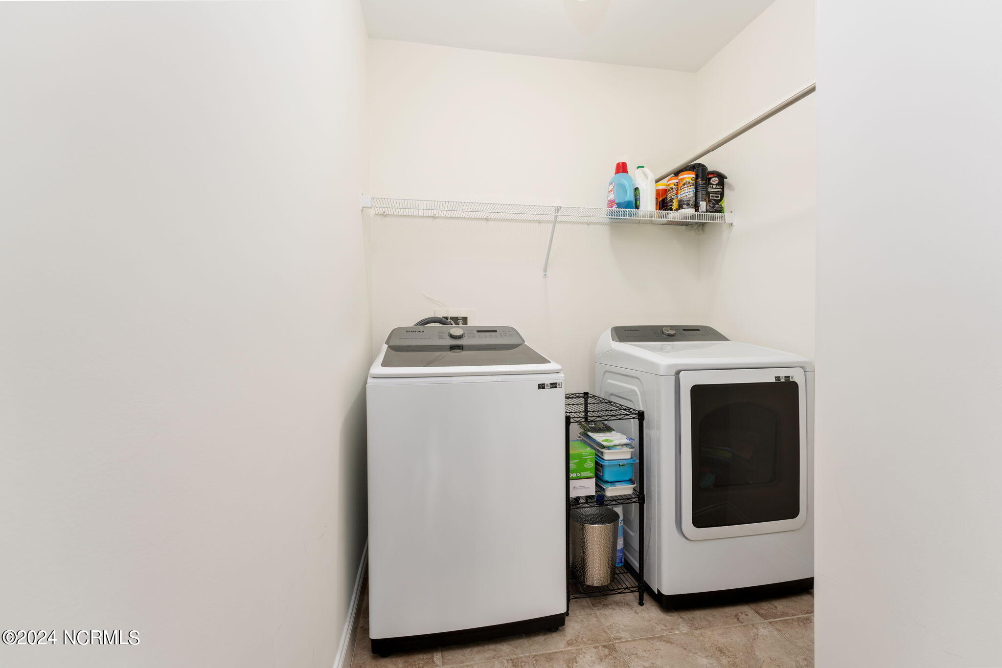 215 Valencia Court, 101